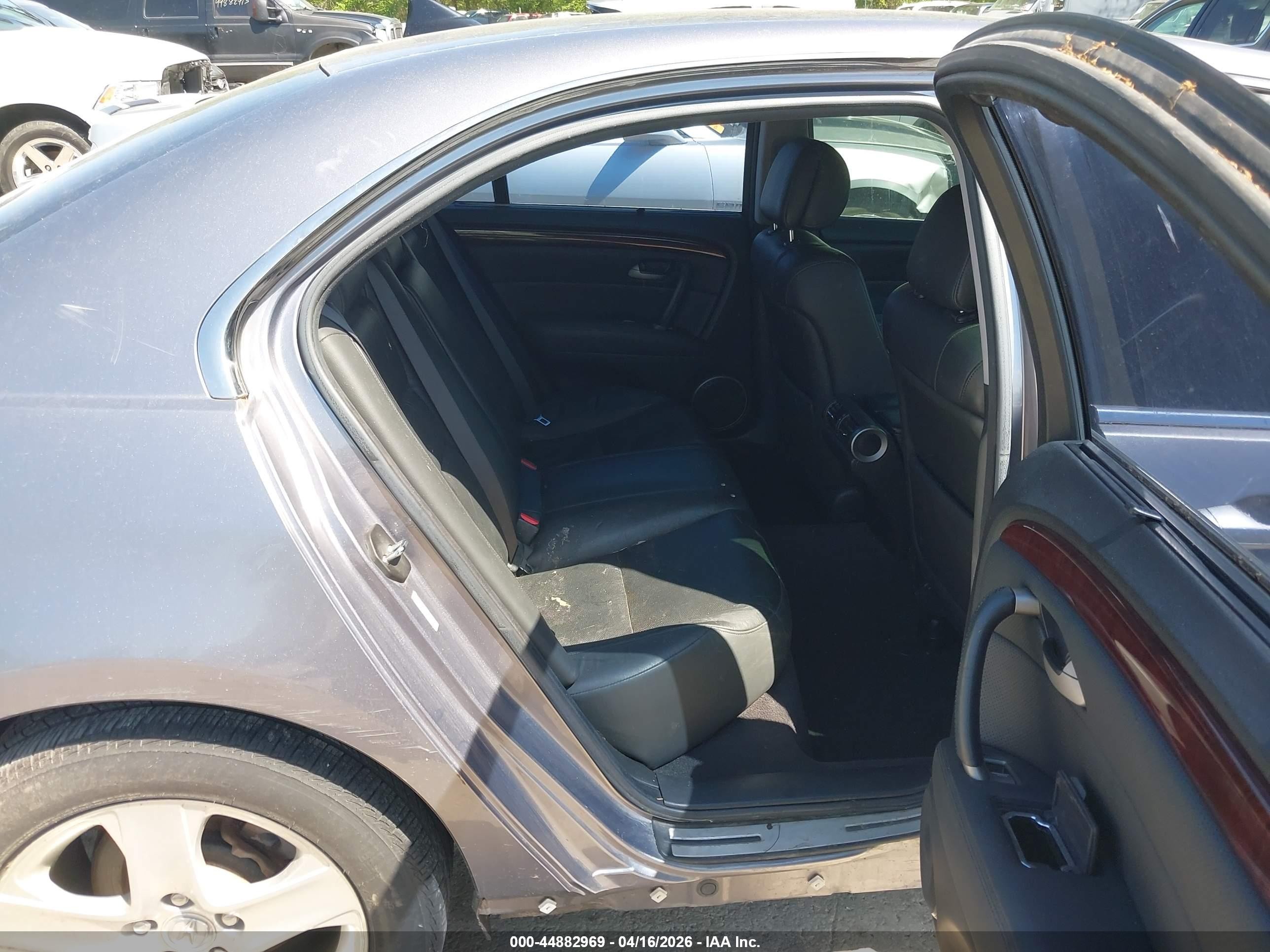 2007 Acura Rl 3.5 Серый vin: JH4KB16517C004075