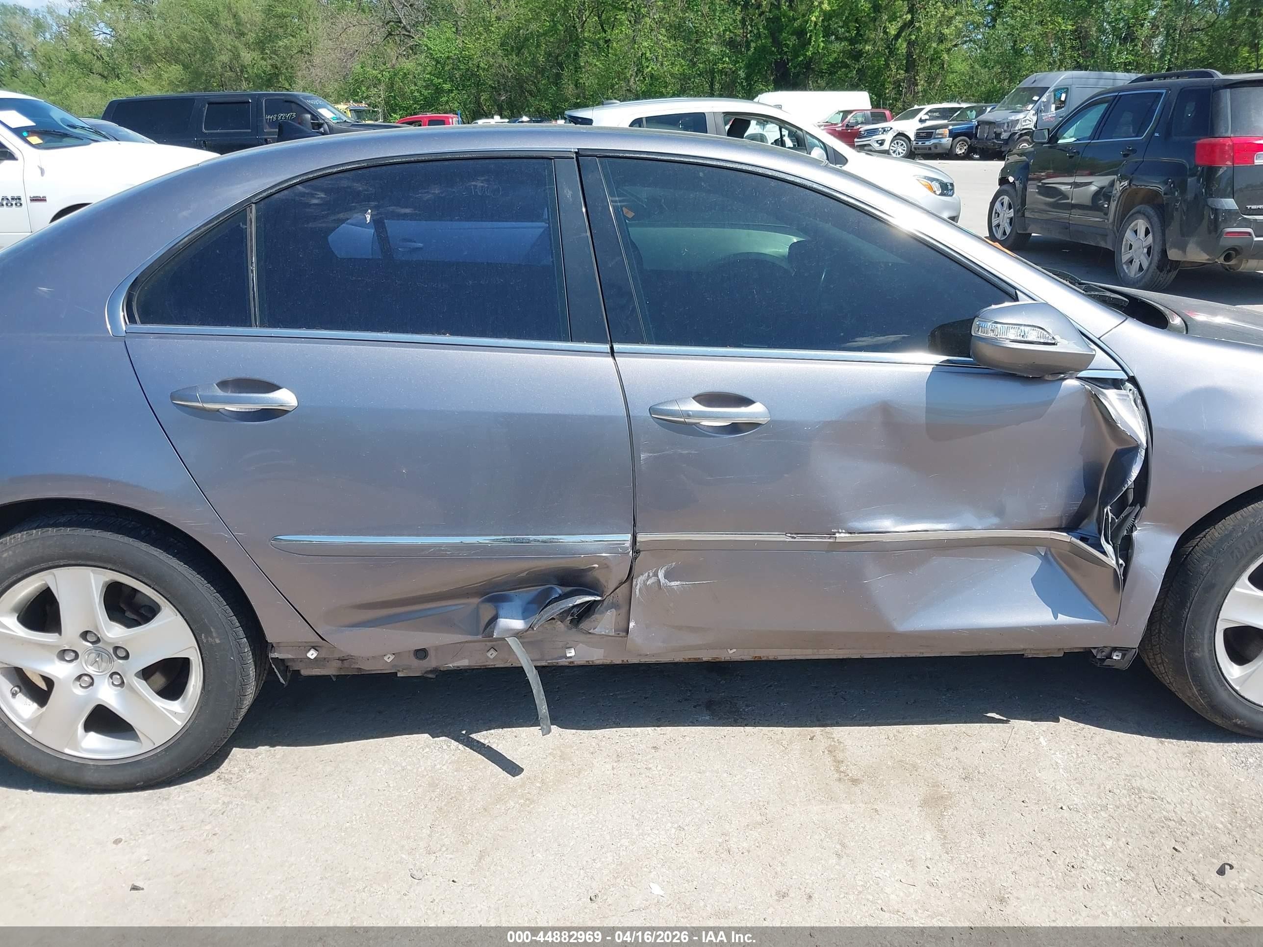 2007 Acura Rl 3.5 Серый vin: JH4KB16517C004075