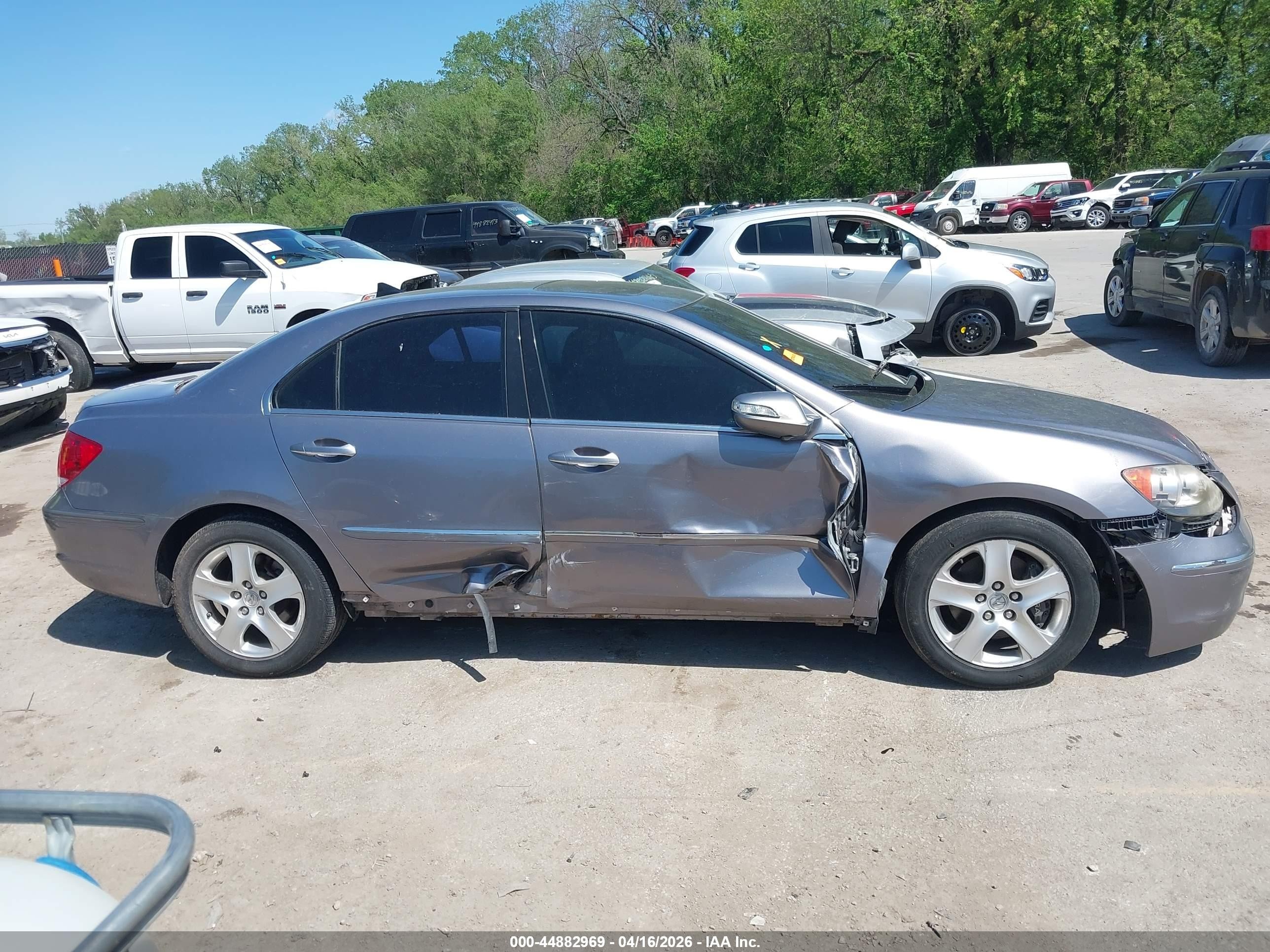 2007 Acura Rl 3.5 Серый vin: JH4KB16517C004075