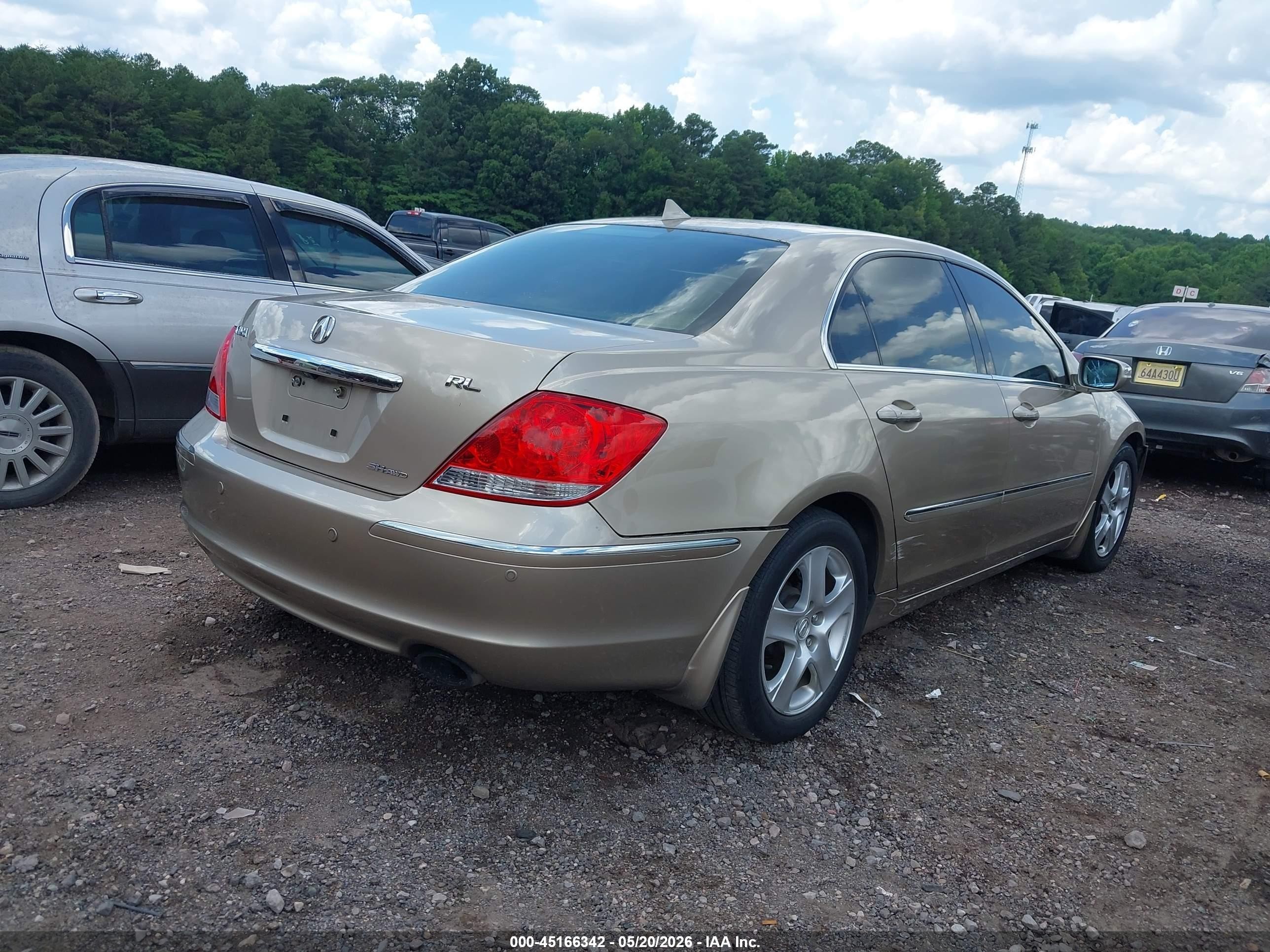 2005 Acura Rl 3.5 Gold vin: JH4KB16535C002941