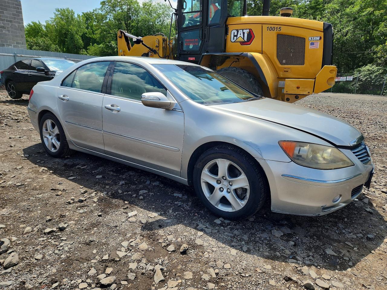2005 Acura Rl Silver vin: JH4KB16535C012207