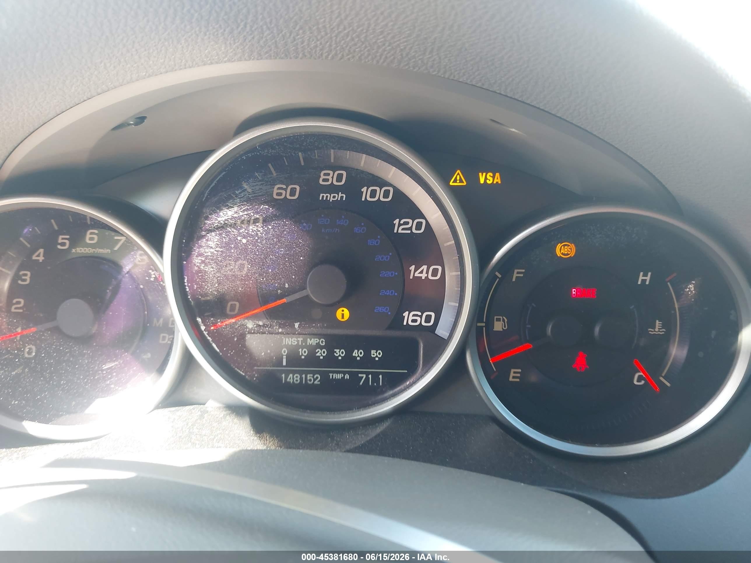 2005 Acura Rl 3.5 Silver vin: JH4KB16535C014331