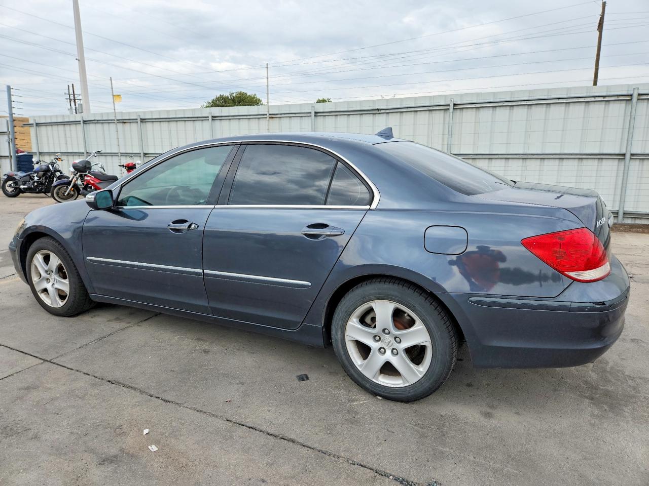 2005 Acura Rl Серый vin: JH4KB16545C012409