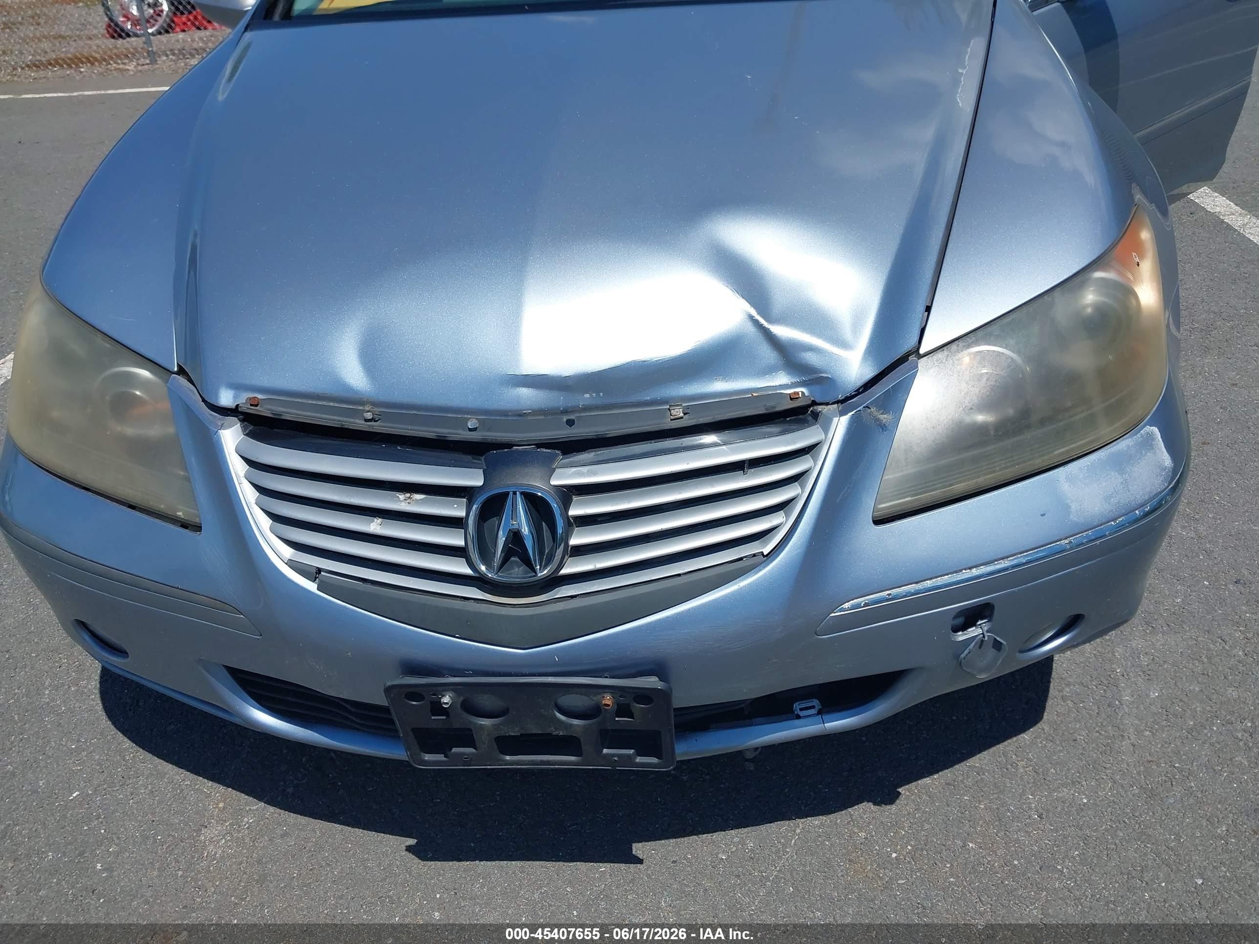 2005 Acura Rl 3.5 Blue vin: JH4KB16545C021045