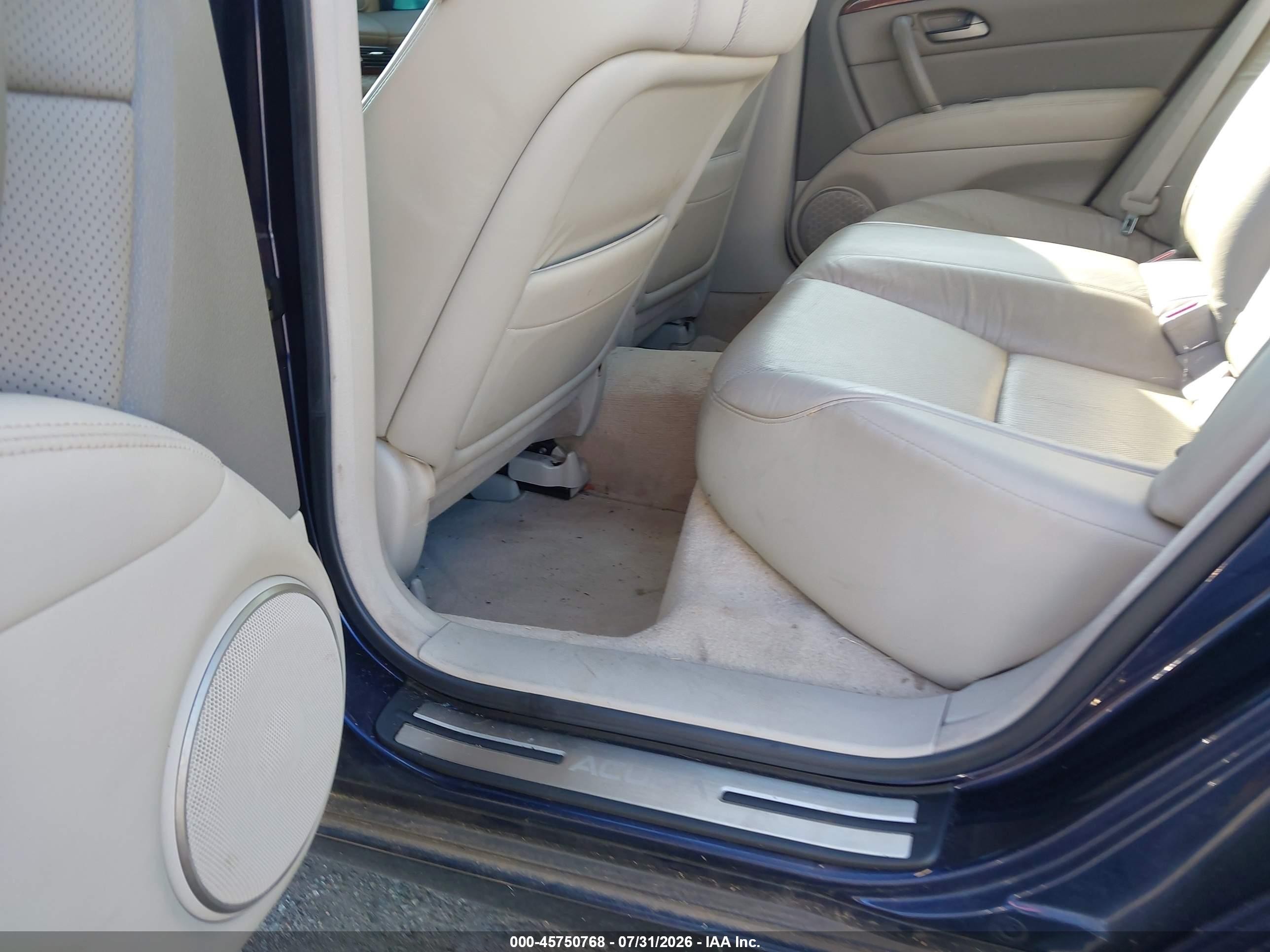 2007 Acura Rl 3.5 Dark Blue vin: JH4KB16547C003843