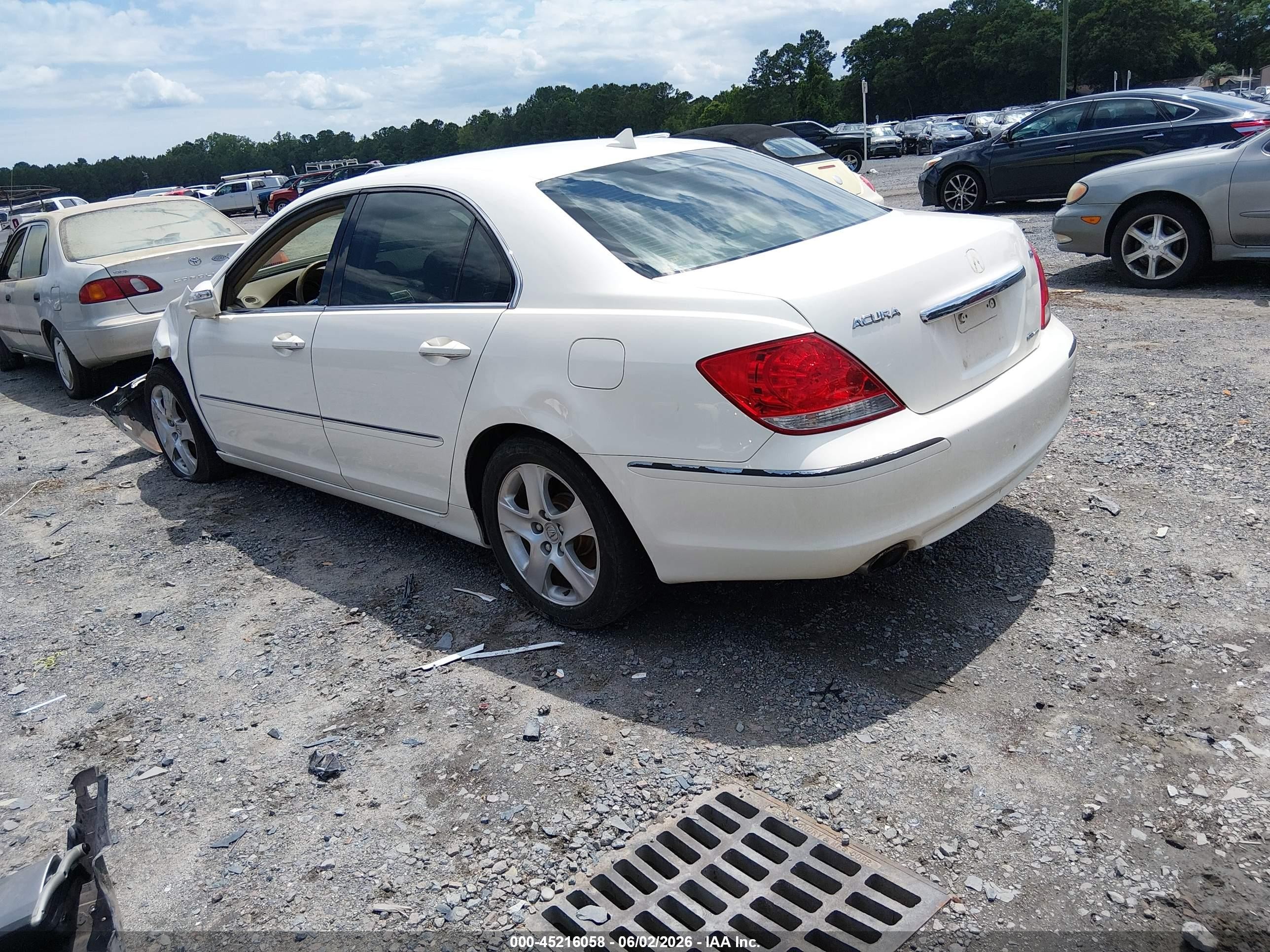 2008 Acura Rl 3.5 White vin: JH4KB16548C004542