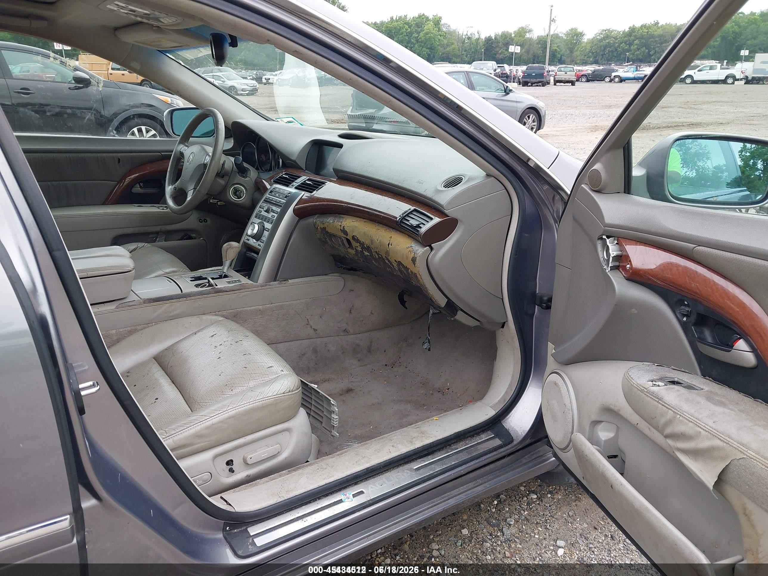 2005 Acura Rl 3.5 Gray vin: JH4KB16565C009981