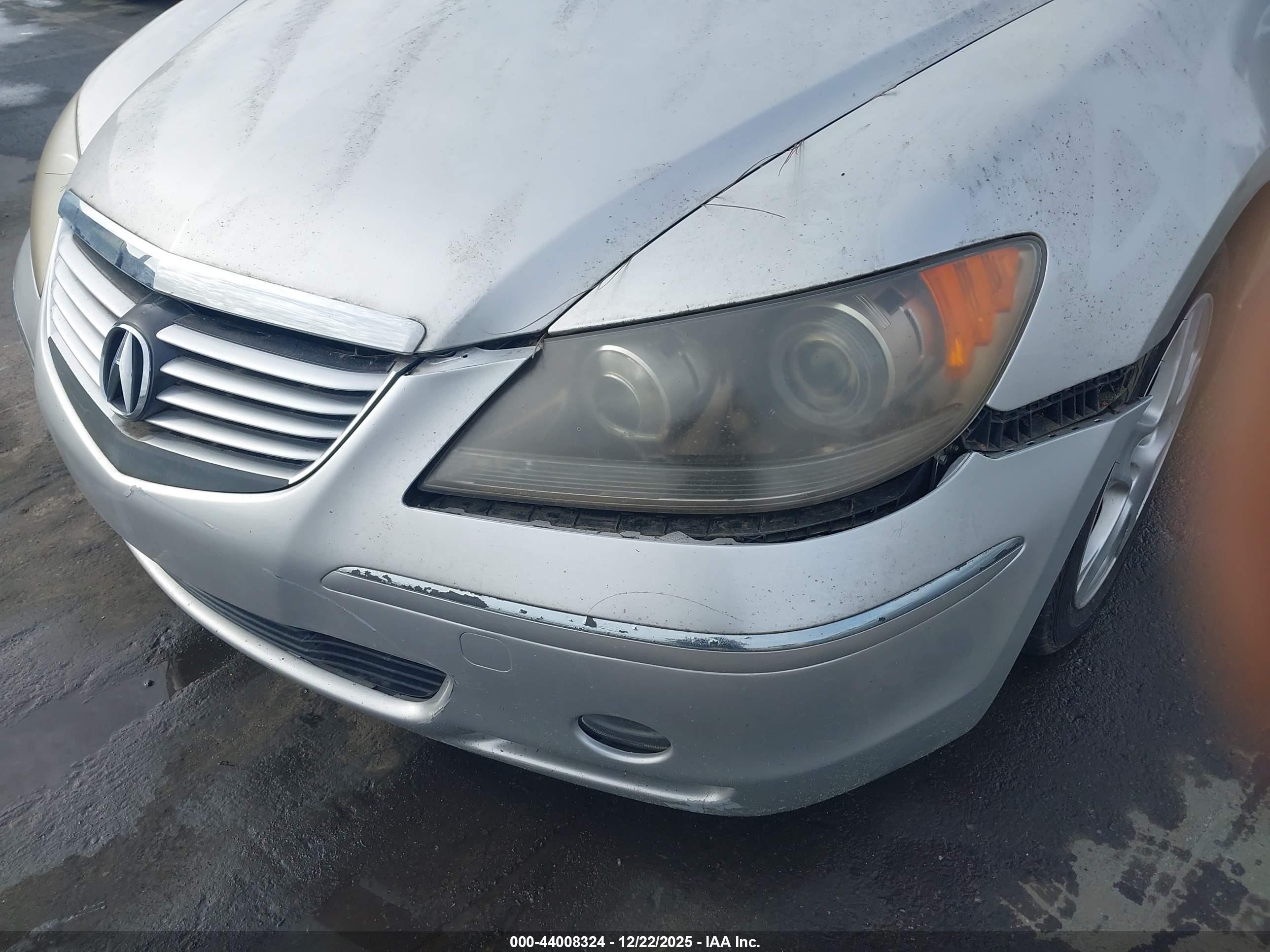 2006 Acura Rl 3.5 Silver vin: JH4KB16566C004992