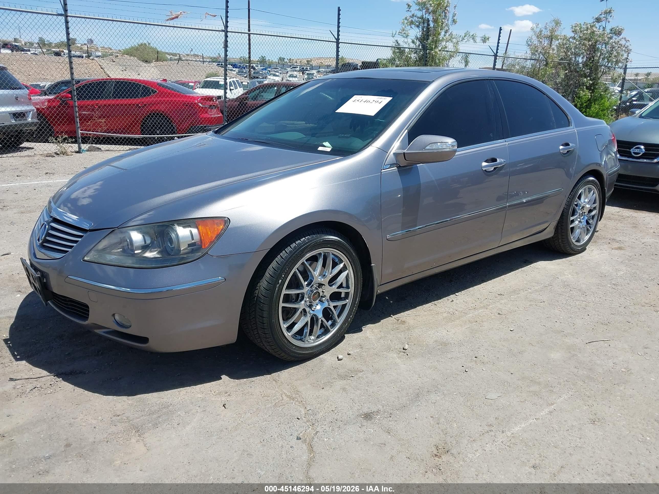 2005 Acura Rl 3.5 Silver vin: JH4KB16575C019709