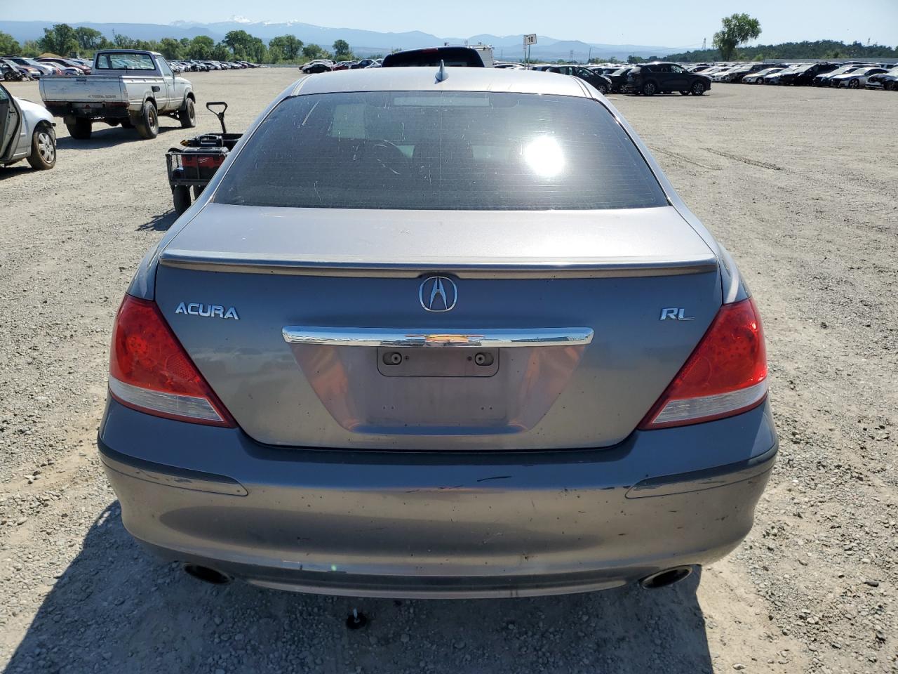 2006 Acura Rl Silver vin: JH4KB16576C005794