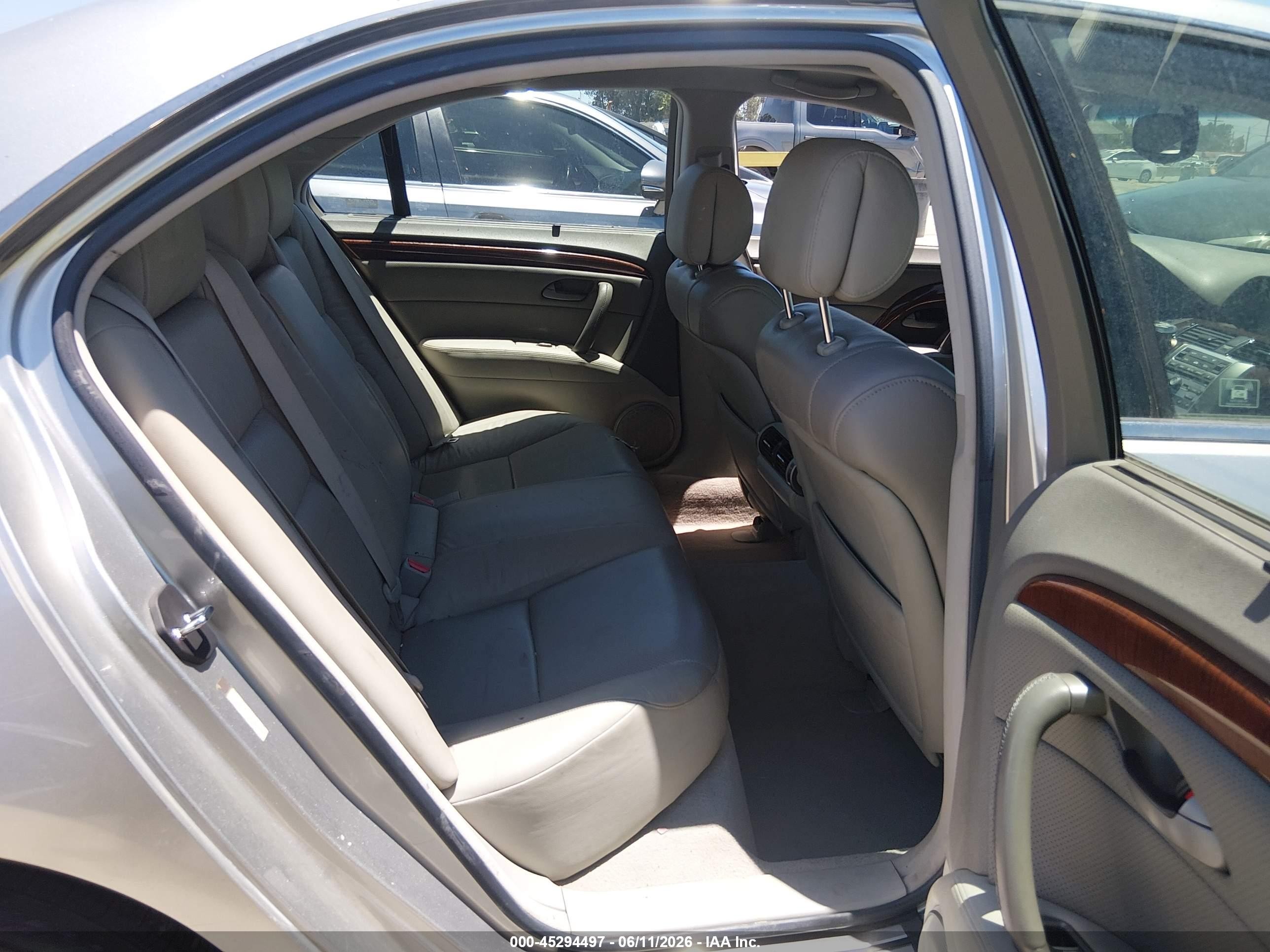 2006 Acura Rl 3.5 Серебряный vin: JH4KB16586C007554