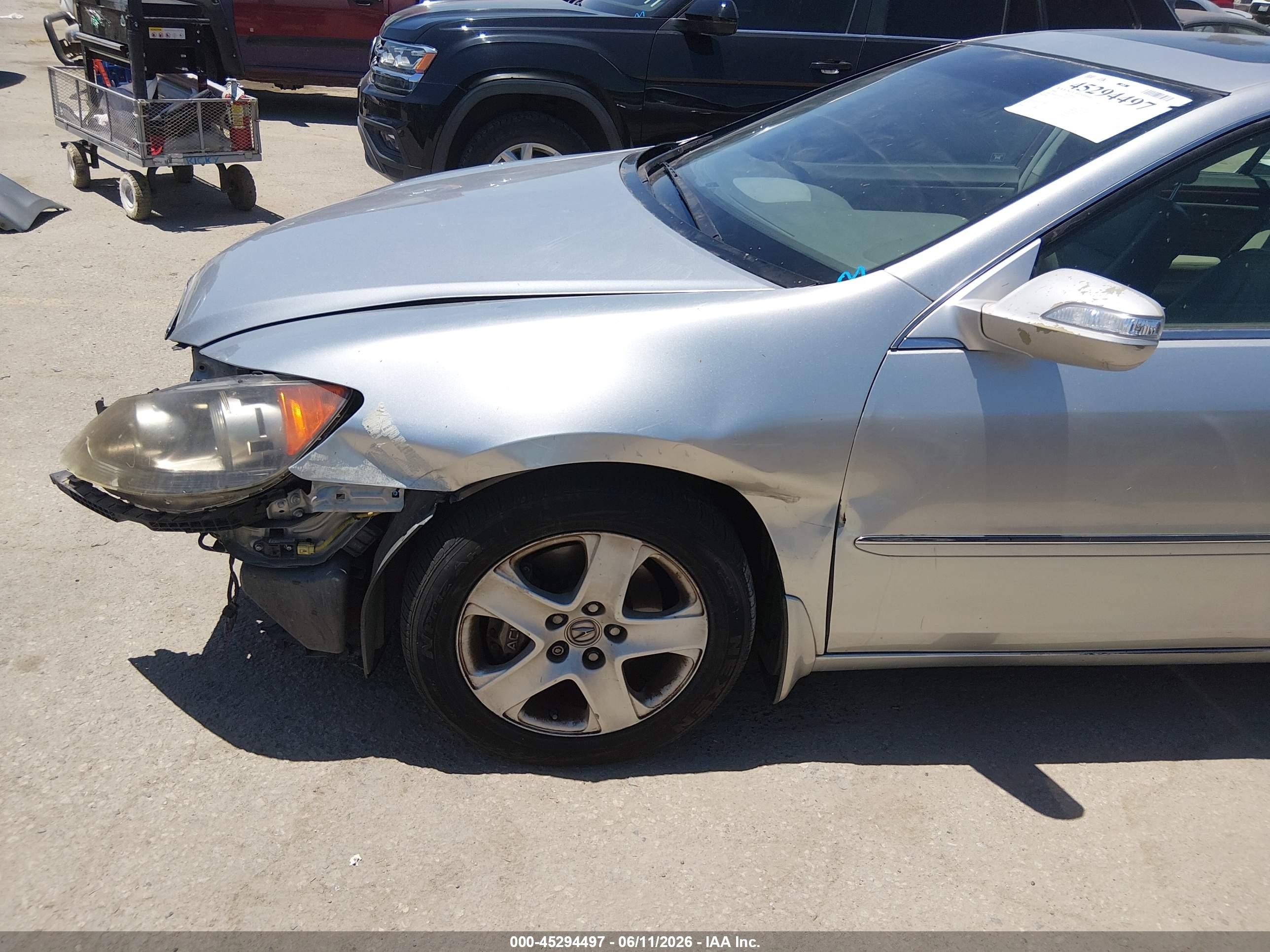 2006 Acura Rl 3.5 Серебряный vin: JH4KB16586C007554