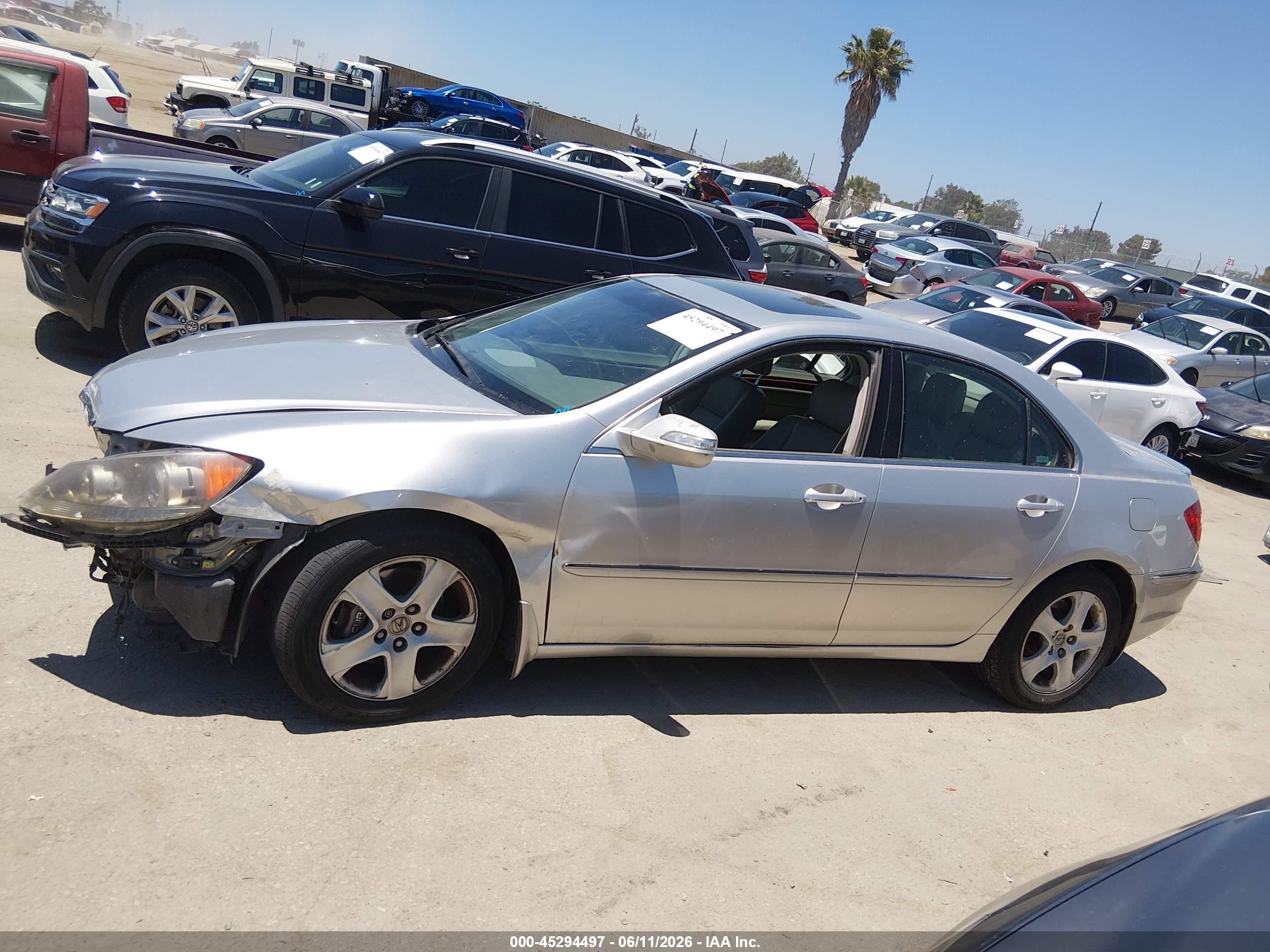 2006 Acura Rl 3.5 Серебряный vin: JH4KB16586C007554