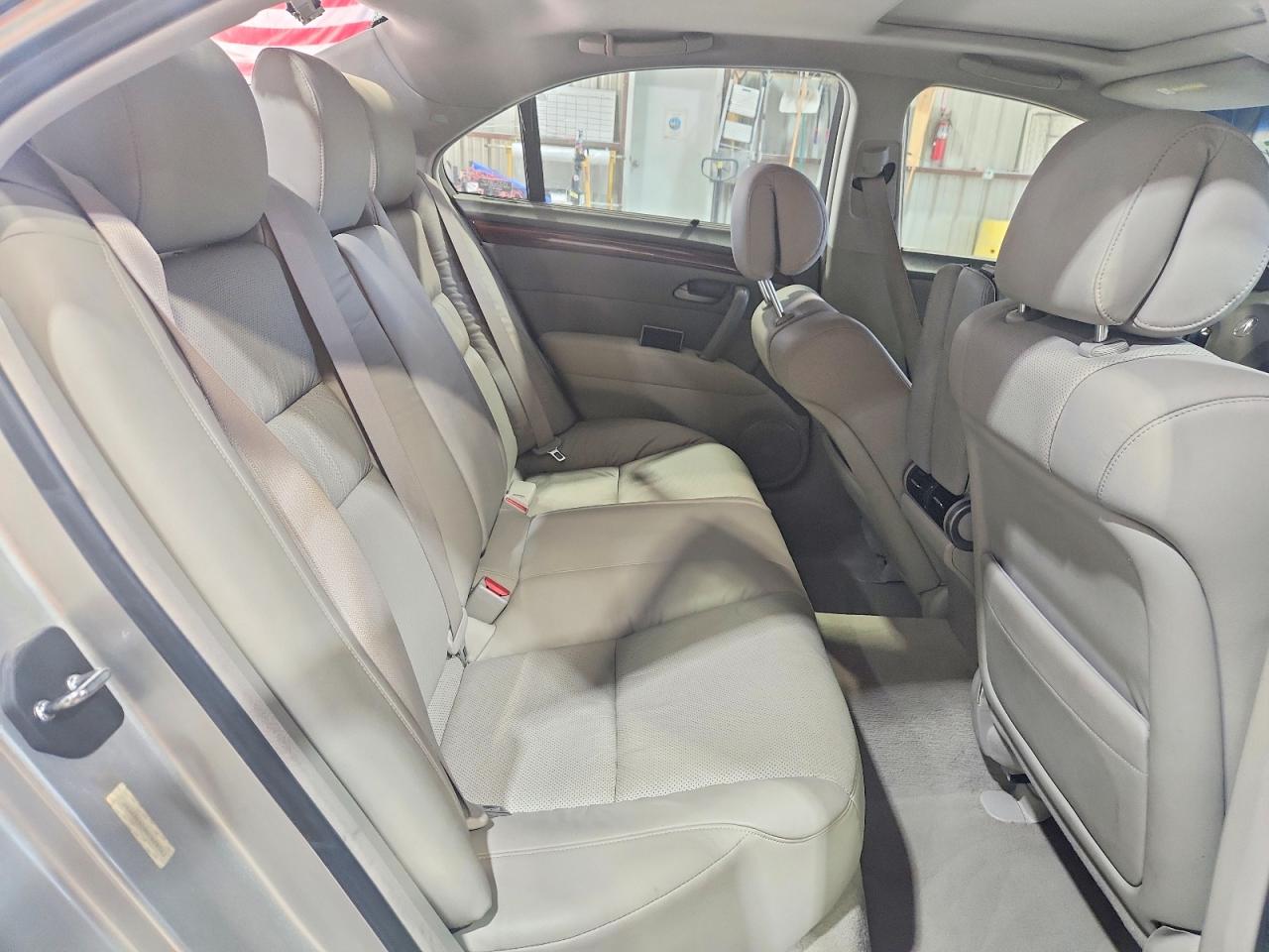 2006 Acura Rl Серебряный vin: JH4KB16586C010342