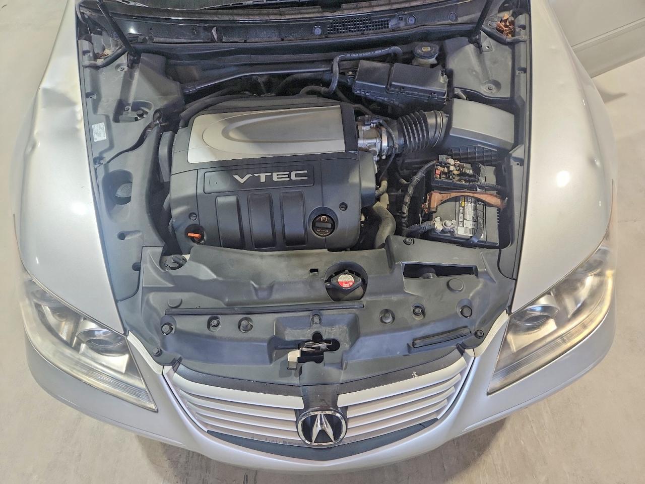 2006 Acura Rl Серебряный vin: JH4KB16586C010342