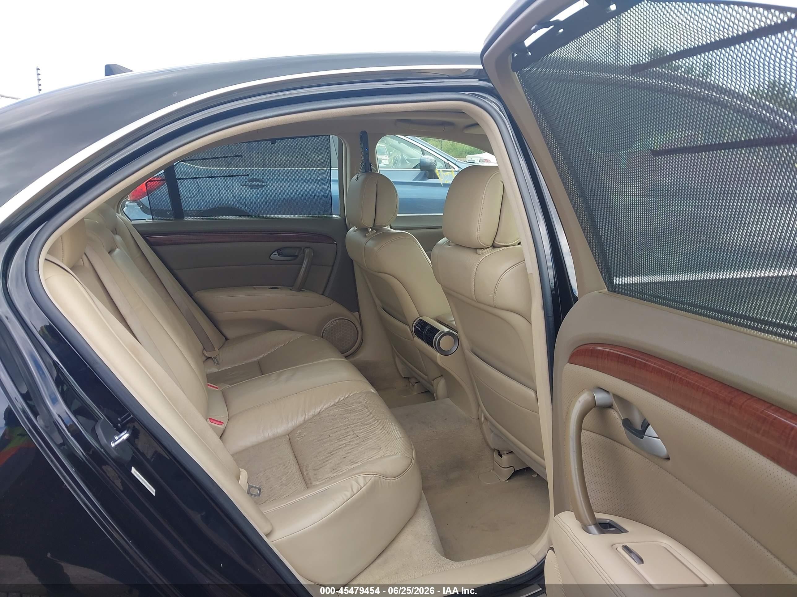 2006 Acura Rl 3.5 Black vin: JH4KB16586C011927