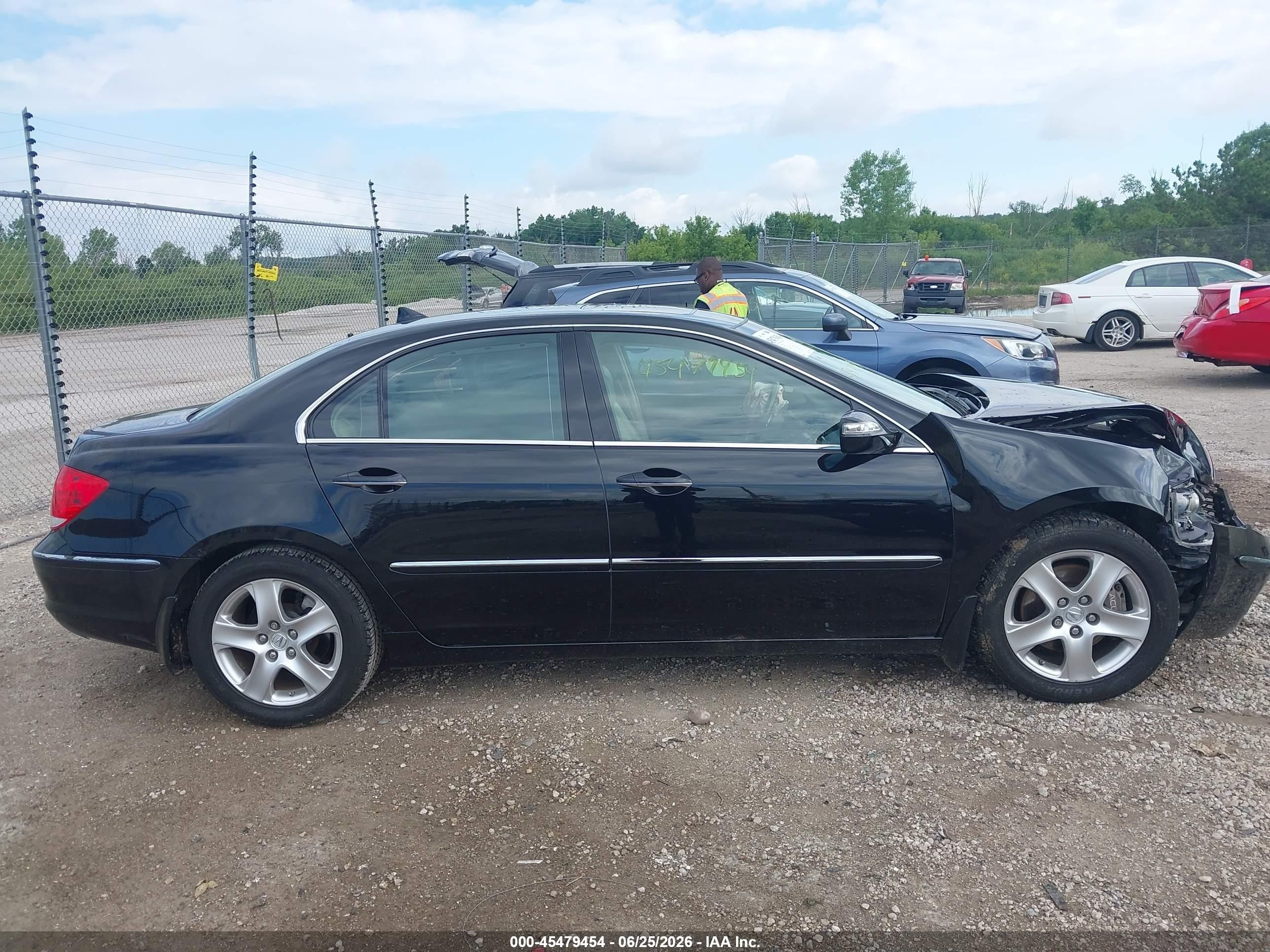 2006 Acura Rl 3.5 Black vin: JH4KB16586C011927