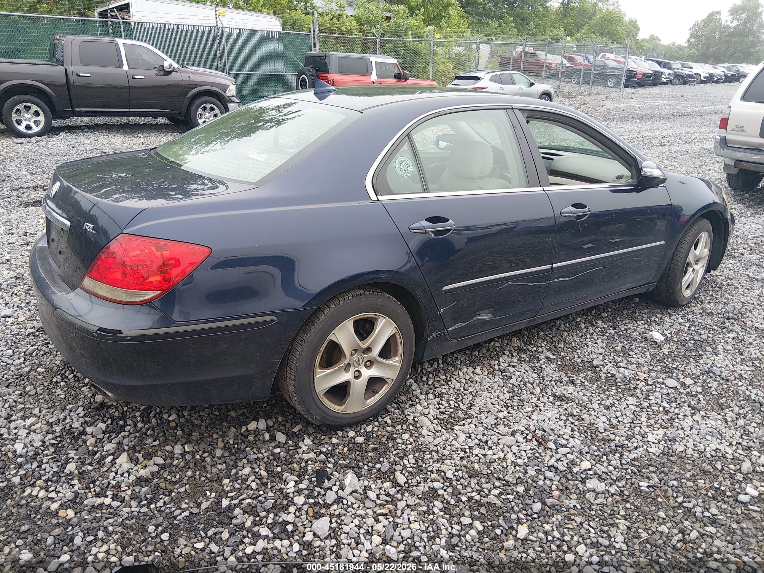 2006 Acura Rl 3.5 Blue vin: JH4KB16596C000368