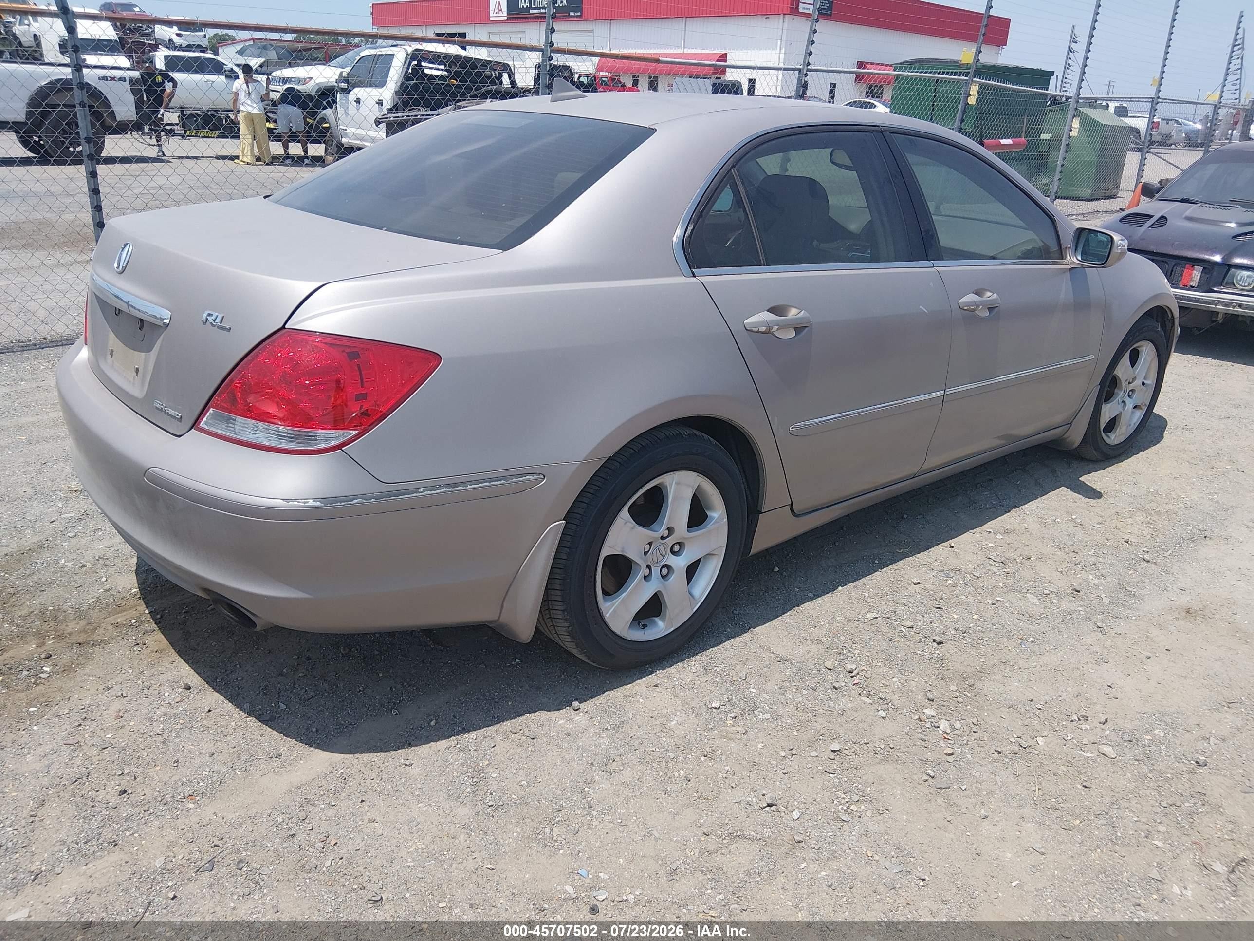 2006 Acura Rl 3.5 Gold vin: JH4KB16596C010091