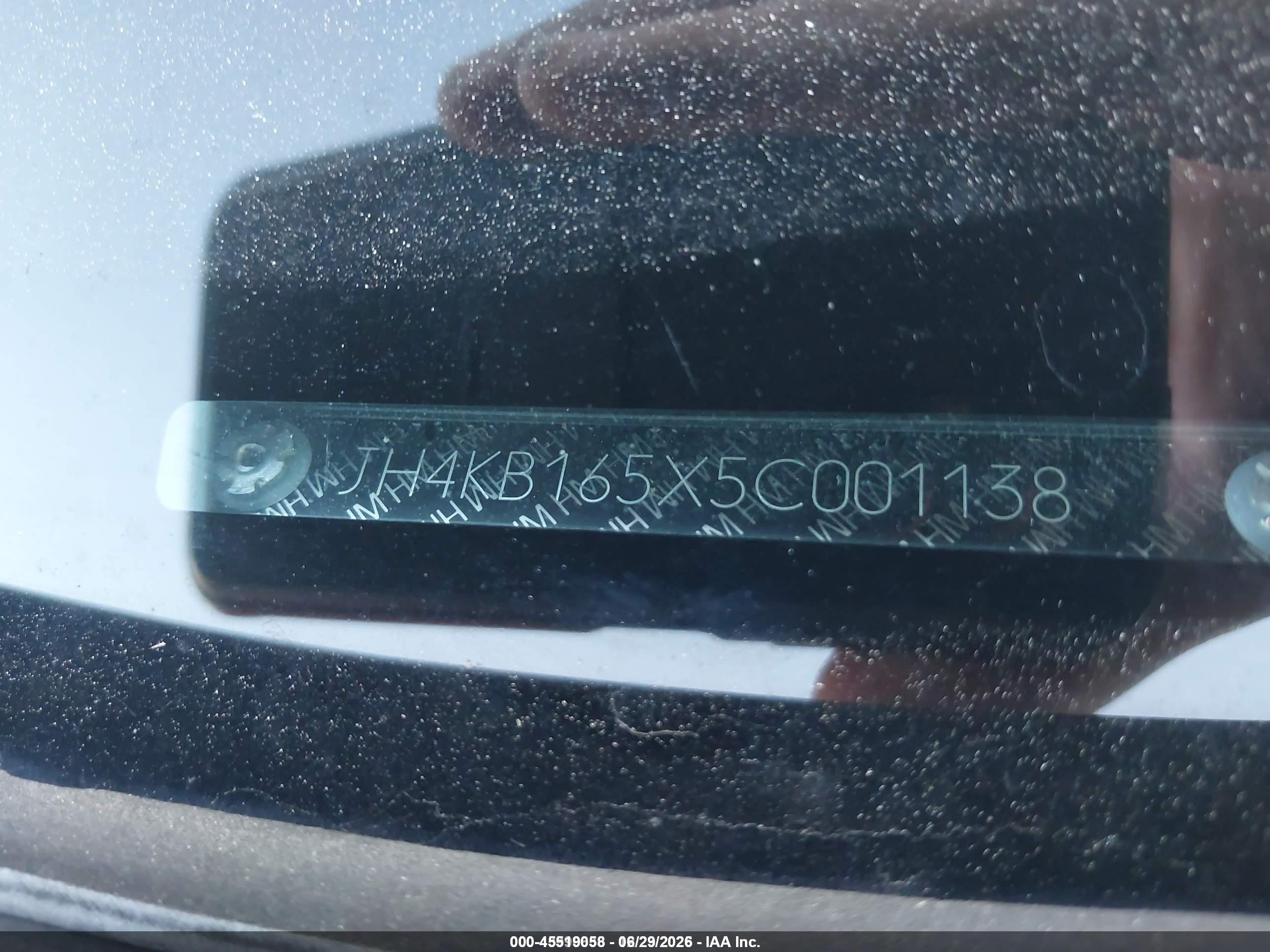 2005 Acura Rl 3.5 Black vin: JH4KB165X5C001138