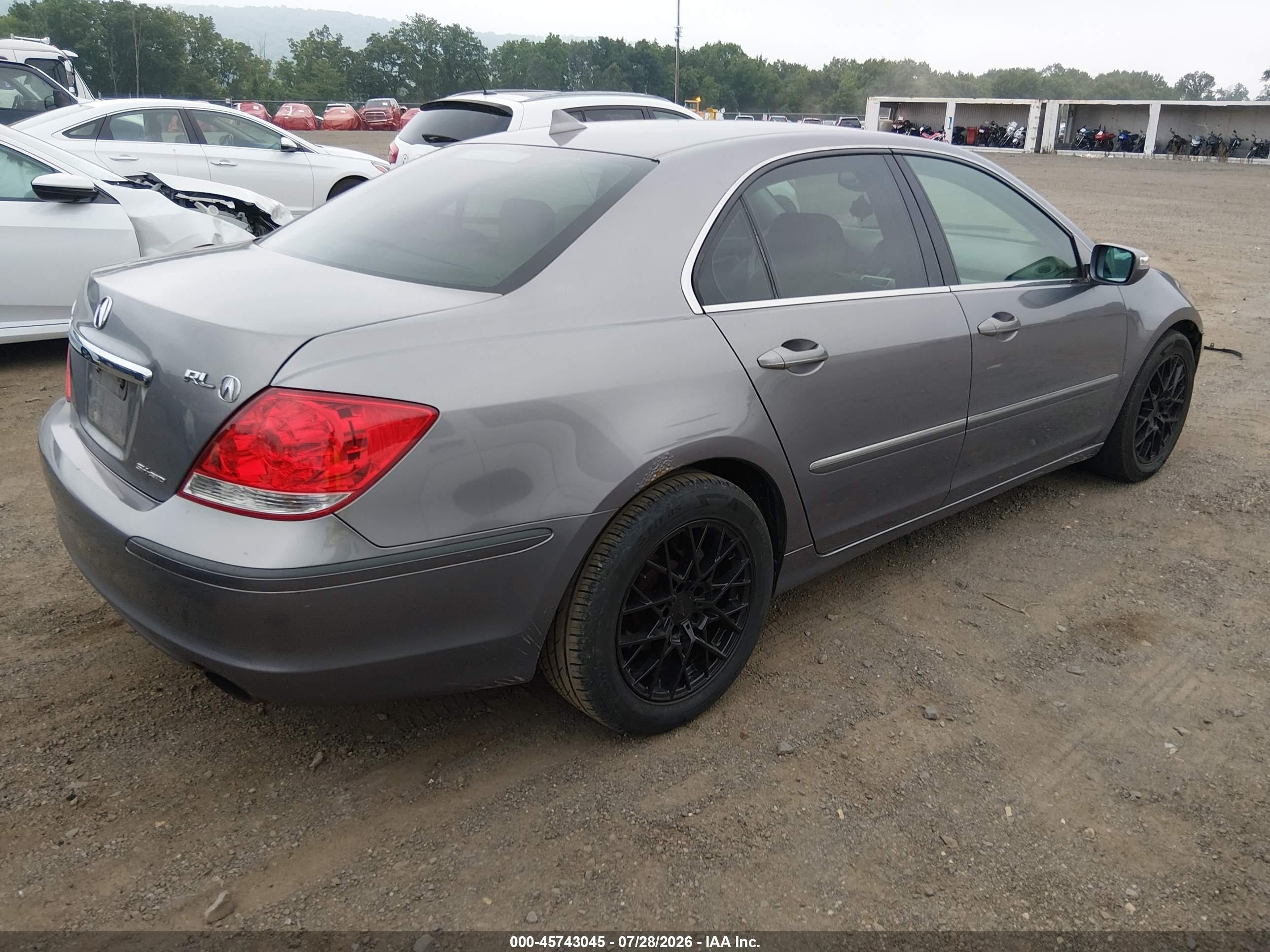 2005 Acura Rl 3.5 Gray vin: JH4KB165X5C017257