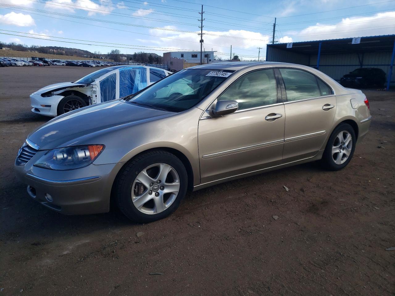 2008 Acura Rl Tan vin: JH4KB16618C002384