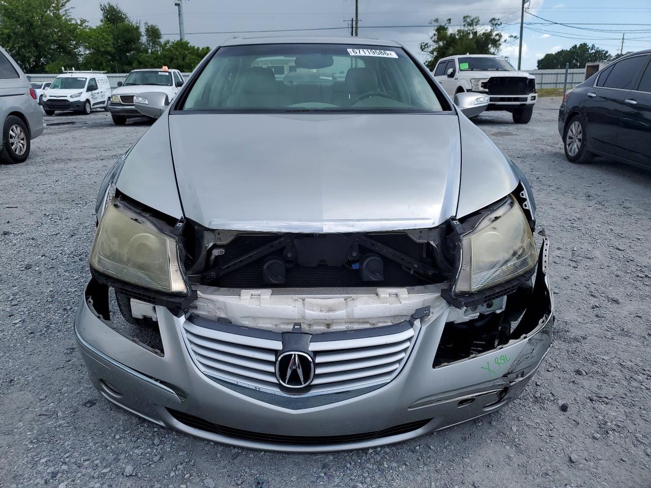 2008 Acura Rl Серебряный vin: JH4KB16628C000160
