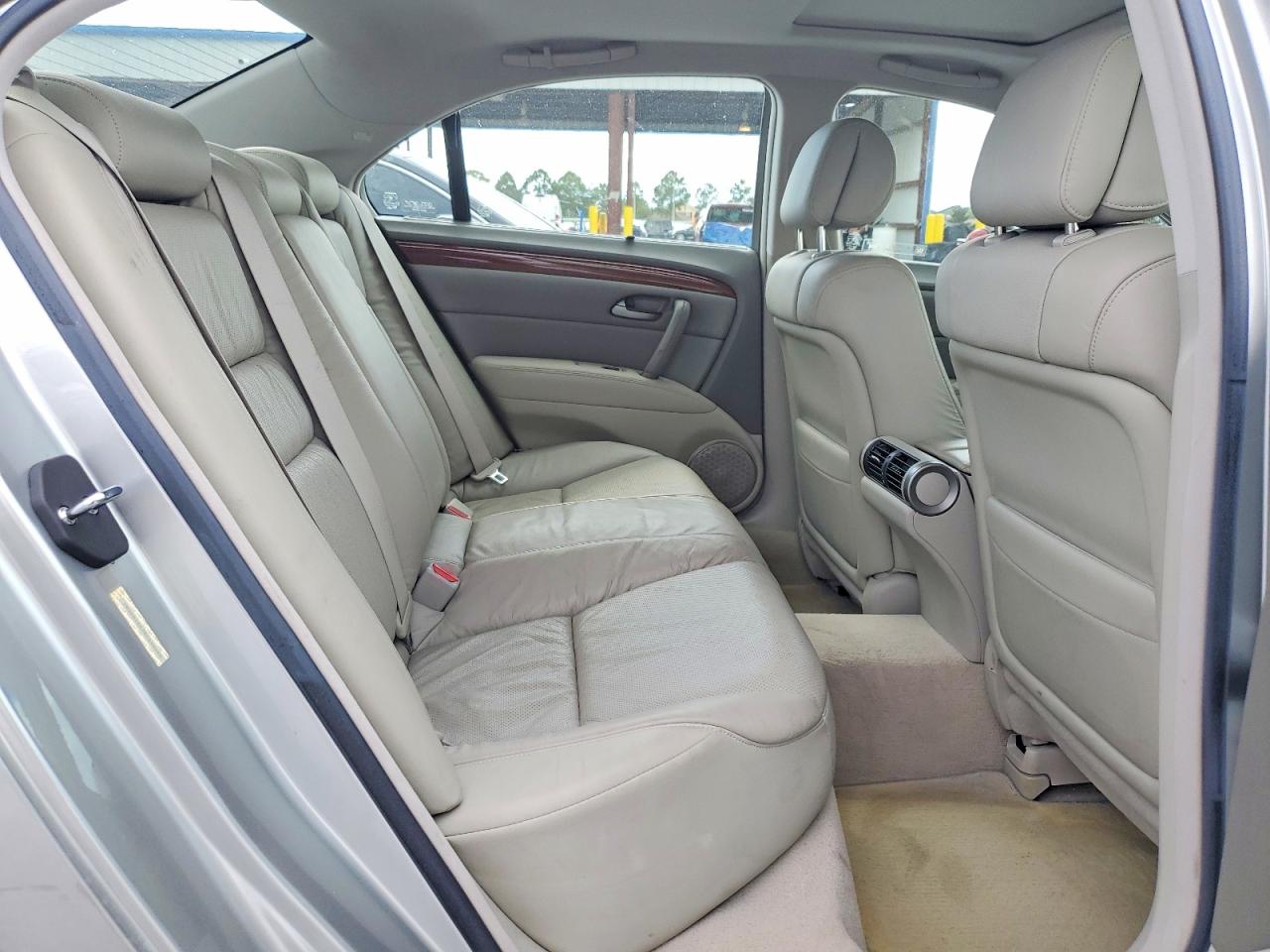 2008 Acura Rl Серебряный vin: JH4KB16628C000160