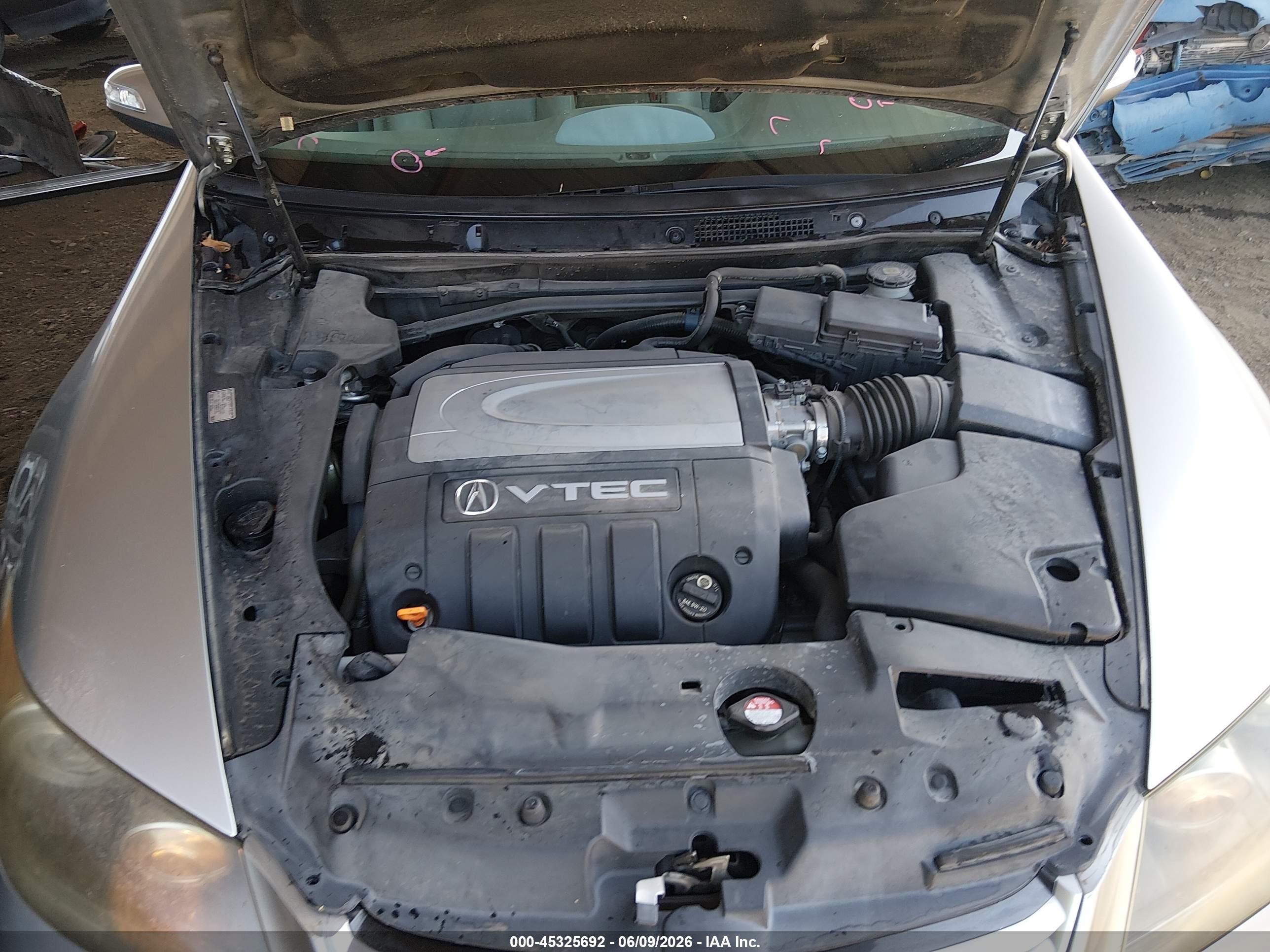 2008 Acura Rl 3.5 Silver vin: JH4KB16638C001981