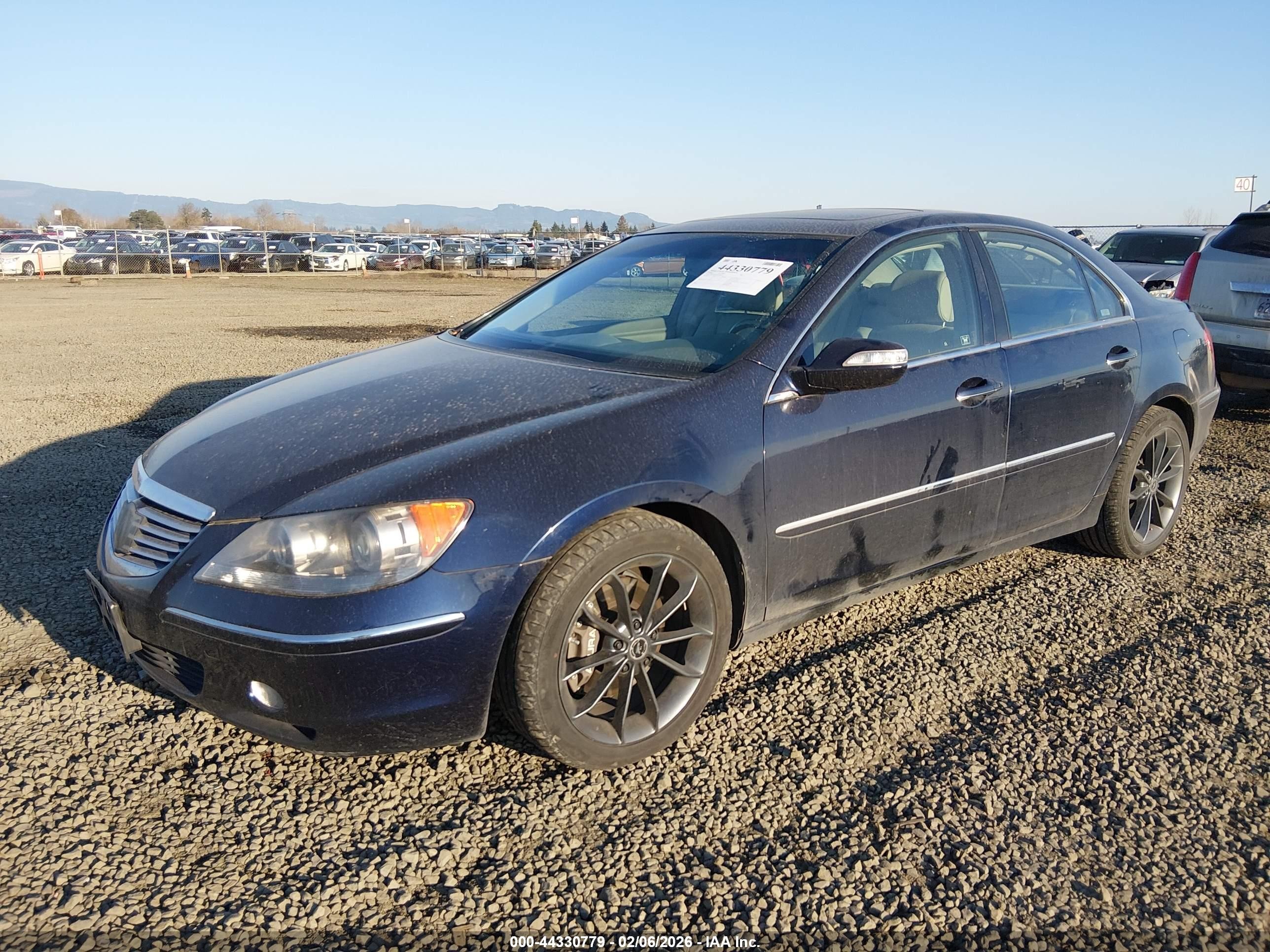 2008 Acura Rl 3.5 Dark Blue vin: JH4KB16648C000001