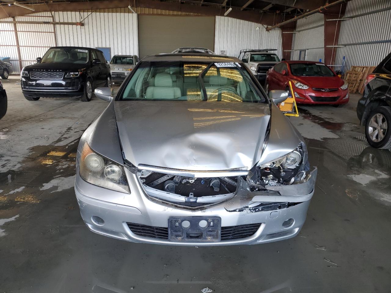 2008 Acura Rl Silver vin: JH4KB16668C003157