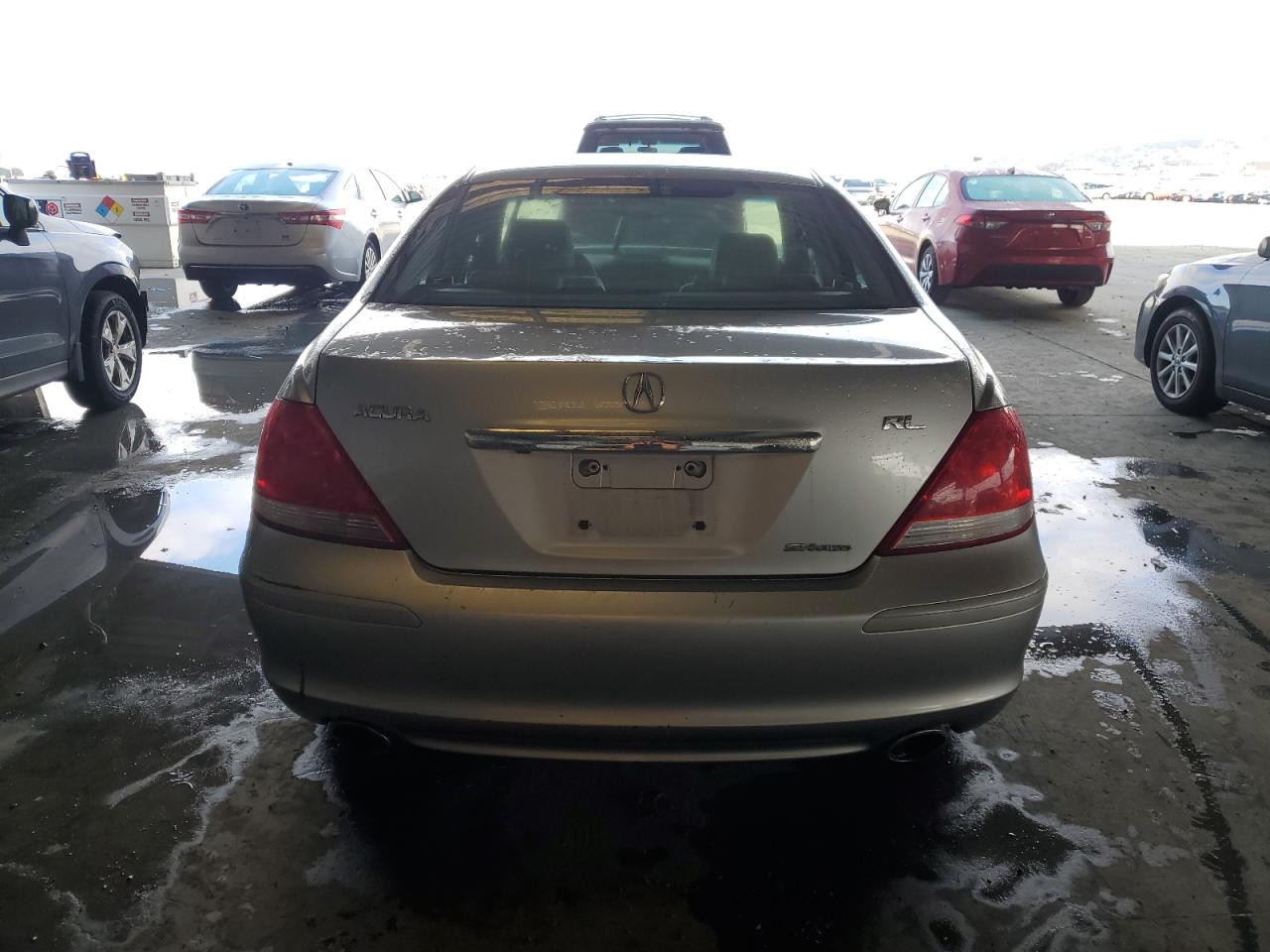 2008 Acura Rl Silver vin: JH4KB16668C003157