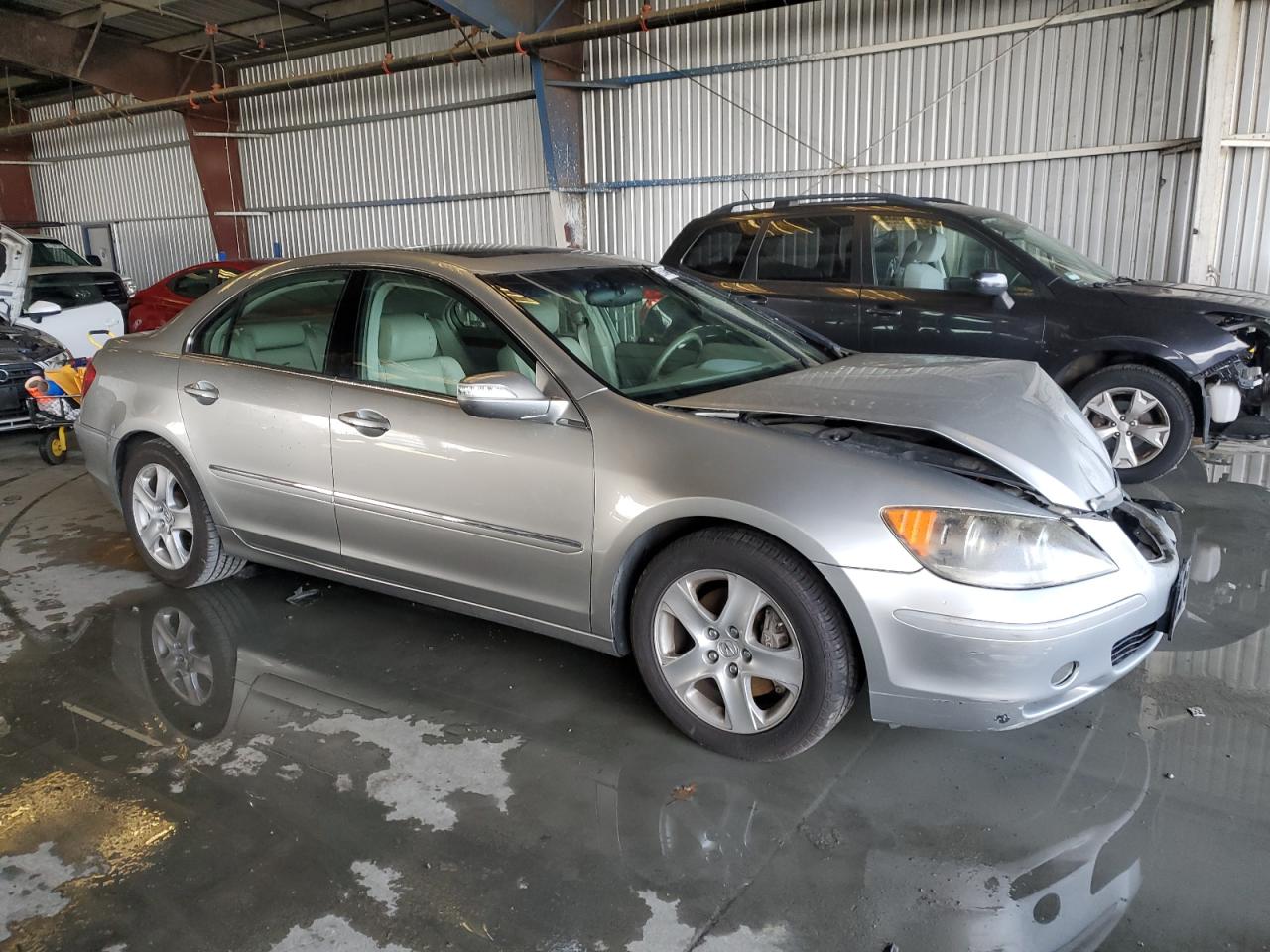 2008 Acura Rl Silver vin: JH4KB16668C003157