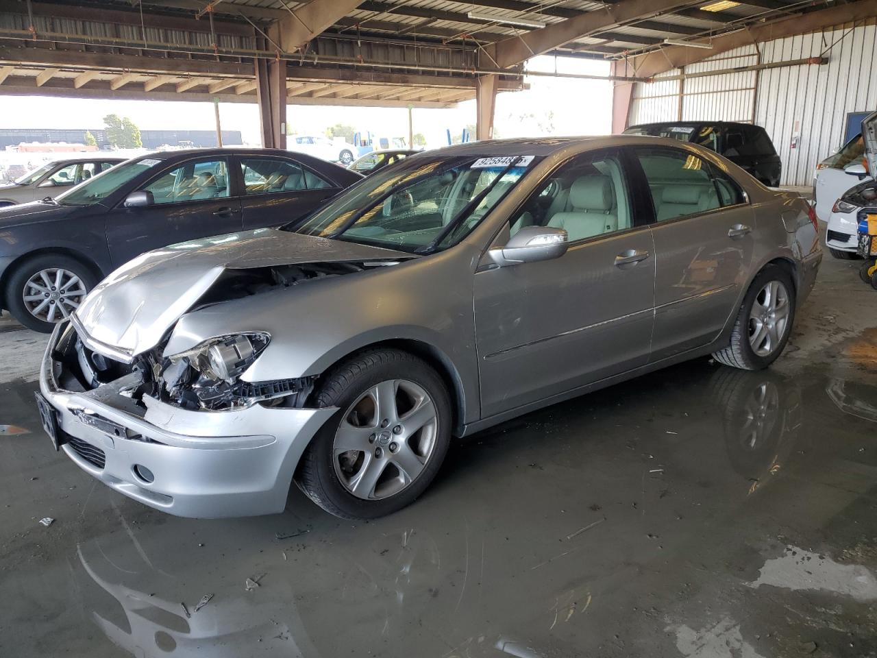 2008 Acura Rl Silver vin: JH4KB16668C003157