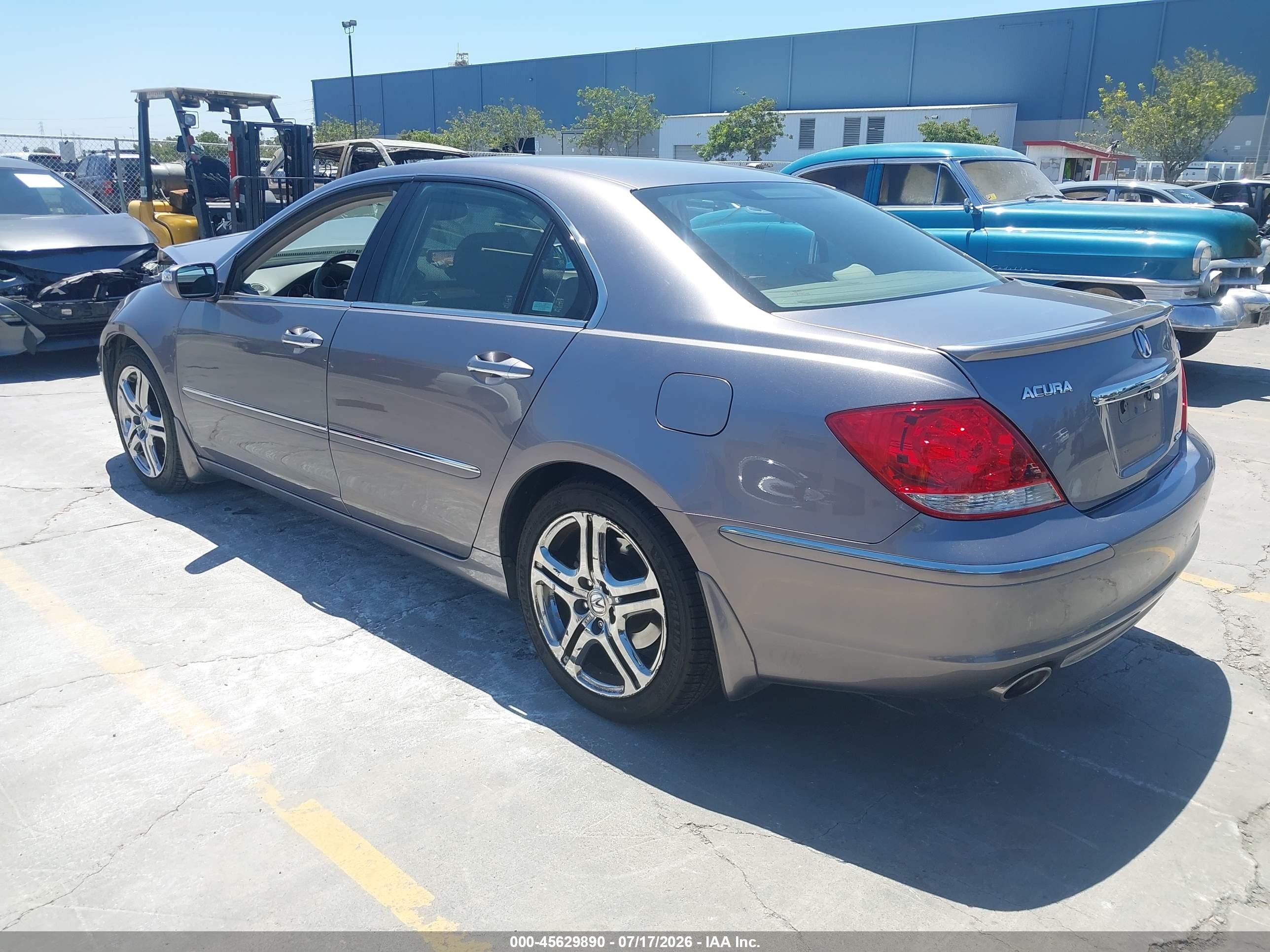 2008 Acura Rl 3.5 Серебряный vin: JH4KB16678C003913