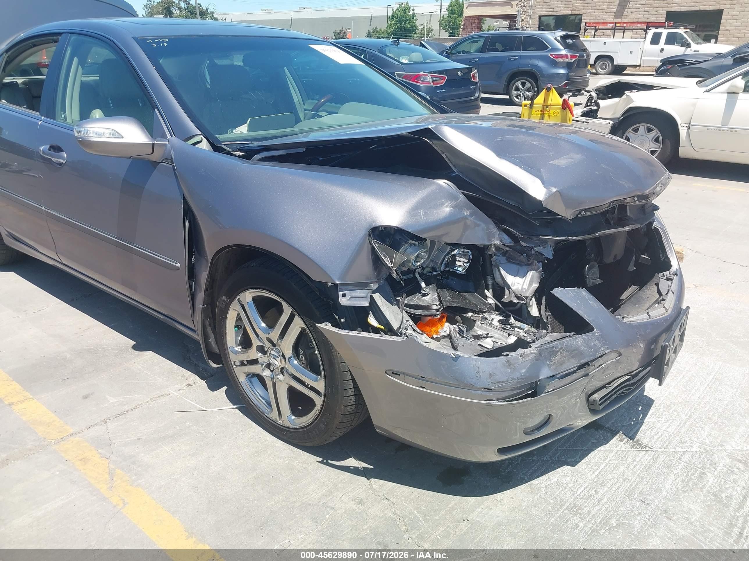 2008 Acura Rl 3.5 Серебряный vin: JH4KB16678C003913