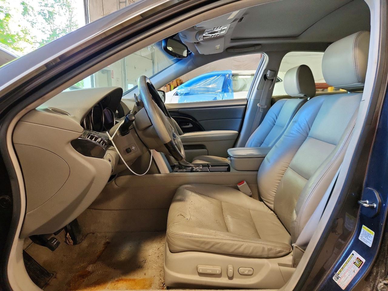 2009 Acura Rl Gray vin: JH4KB26639C000854
