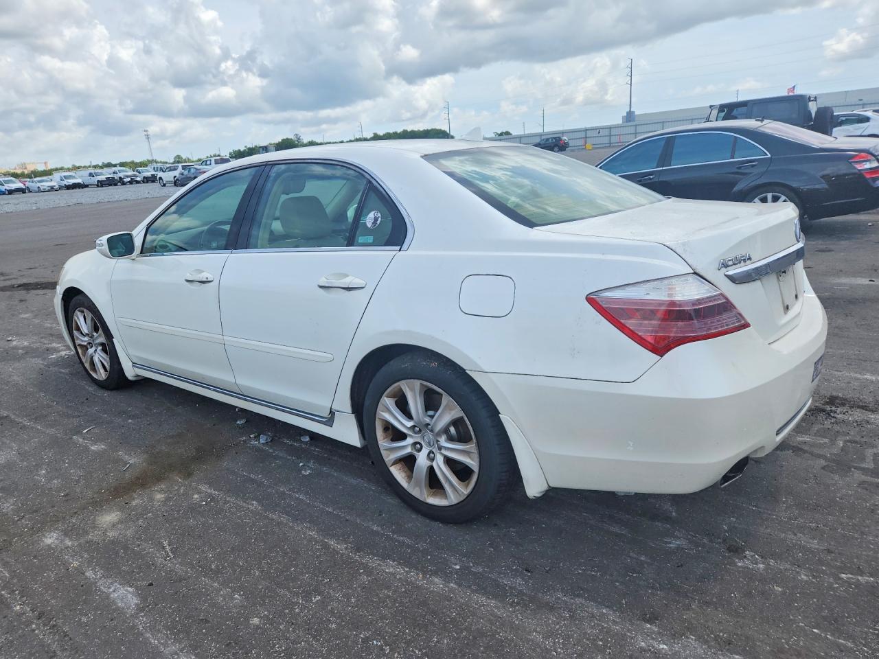 2009 Acura Rl Белый vin: JH4KB26639C001728