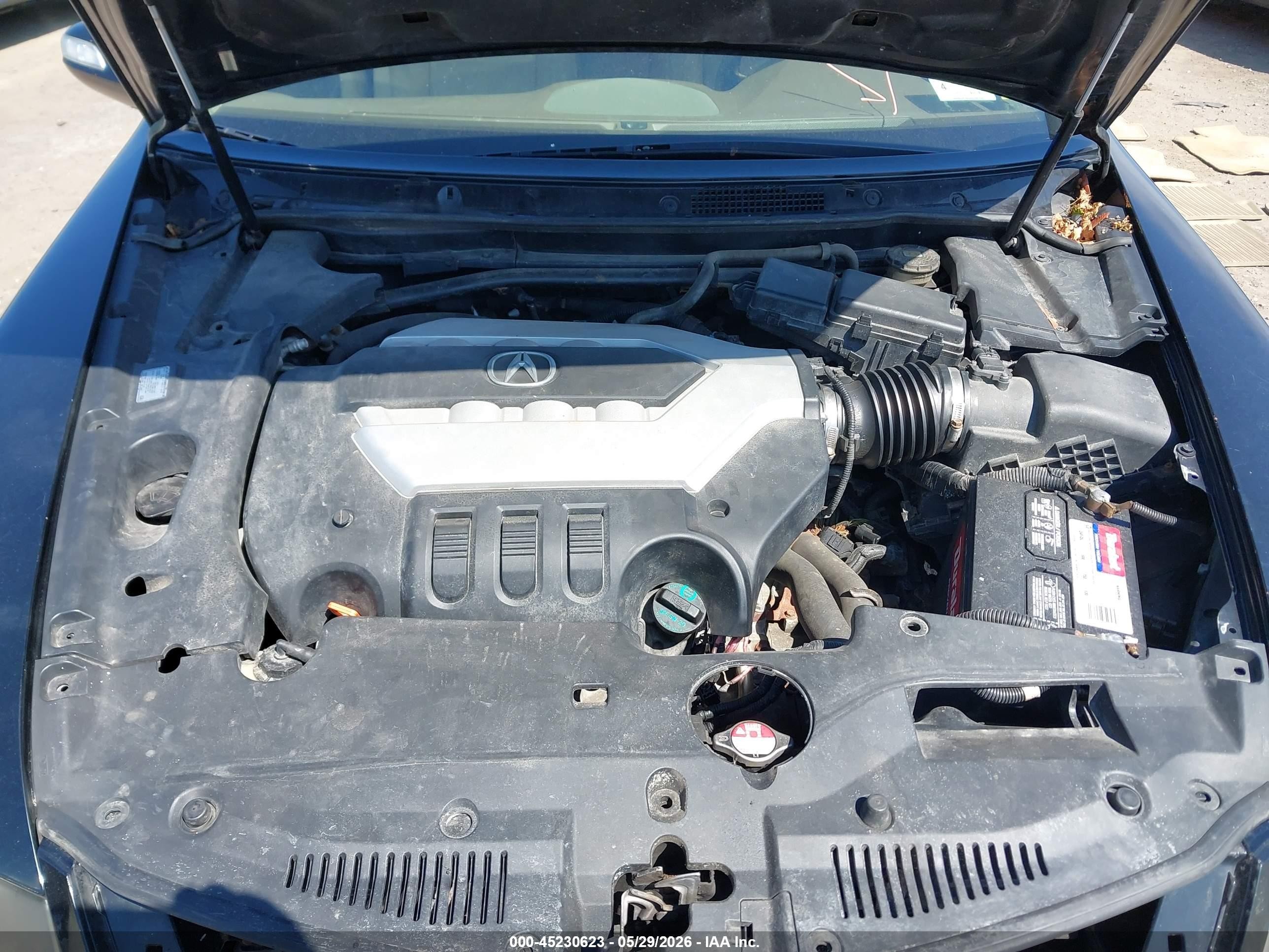 2010 Acura Rl 3.7 Black vin: JH4KB2F60AC001111