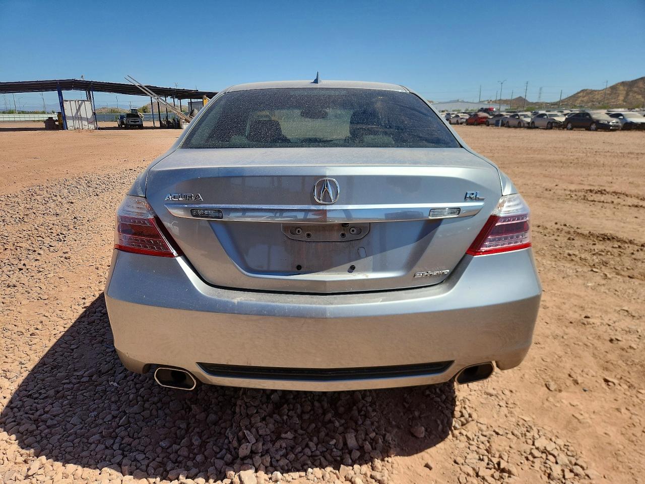2010 Acura Rl Silver vin: JH4KB2F61AC002848