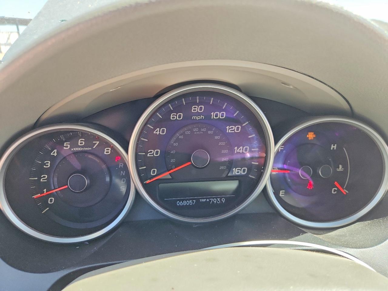 2010 Acura Rl Silver vin: JH4KB2F61AC002848