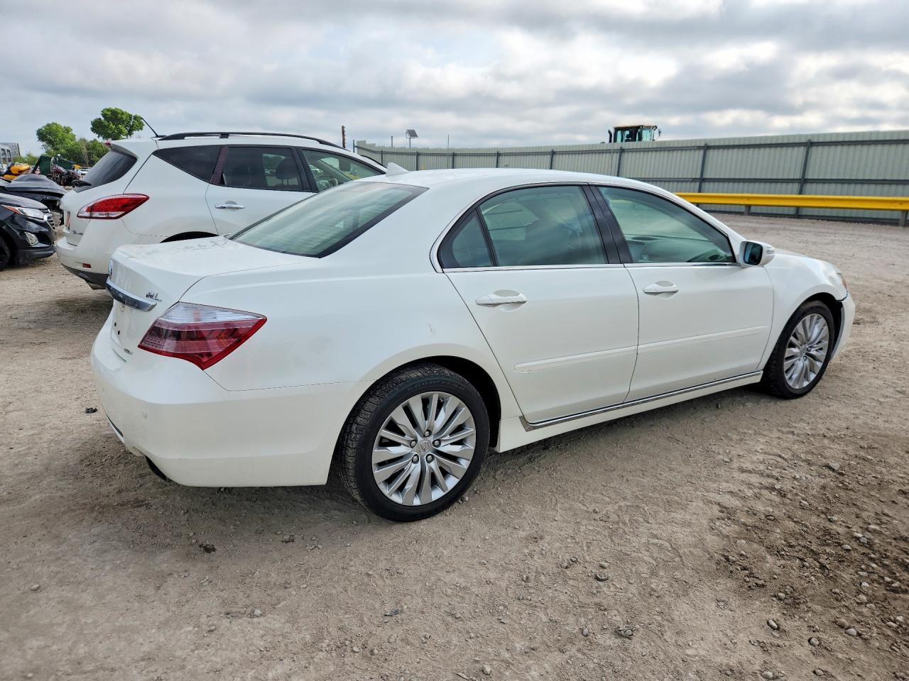 2012 Acura Rl White vin: JH4KB2F62CC000013