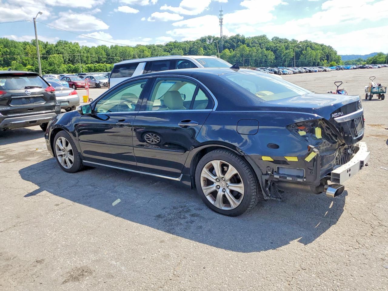 2010 Acura Rl Черный vin: JH4KB2F63AC001927