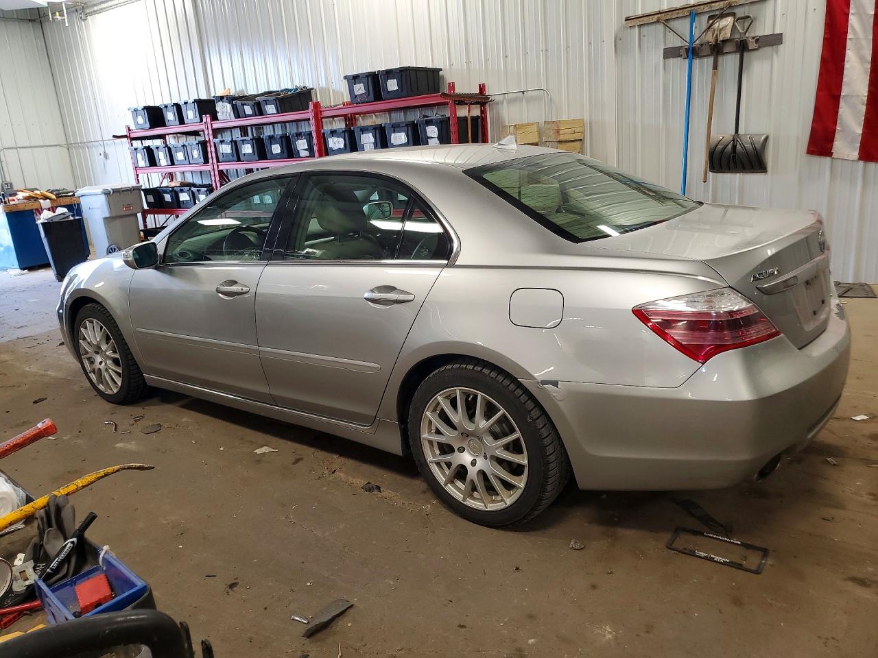 2010 Acura Rl Серебряный vin: JH4KB2F63AC002690