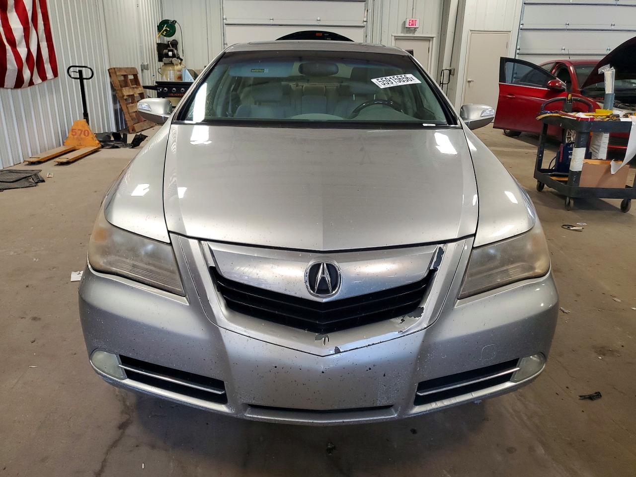 2010 Acura Rl Серебряный vin: JH4KB2F63AC002690