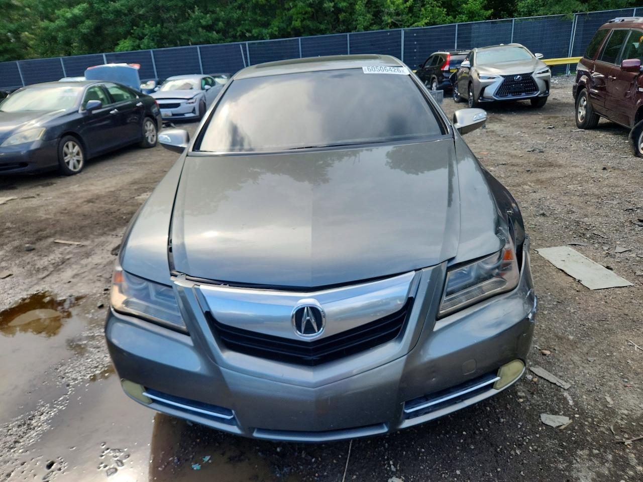 2010 Acura Rl Gray vin: JH4KB2F64AC000303