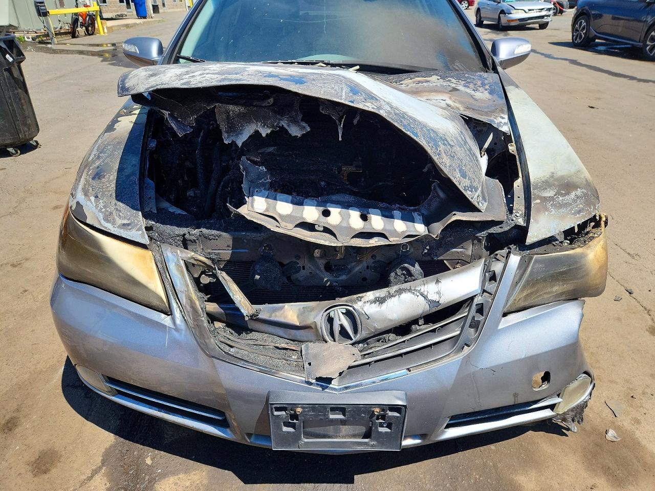 2012 Acura Rl Gray vin: JH4KB2F64CC000207