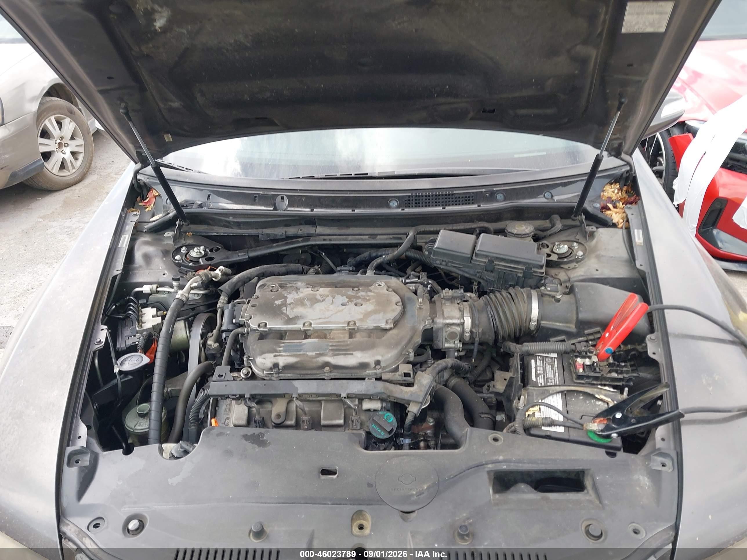 2010 Acura Rl 3.7 Gray vin: JH4KB2F65AC000715