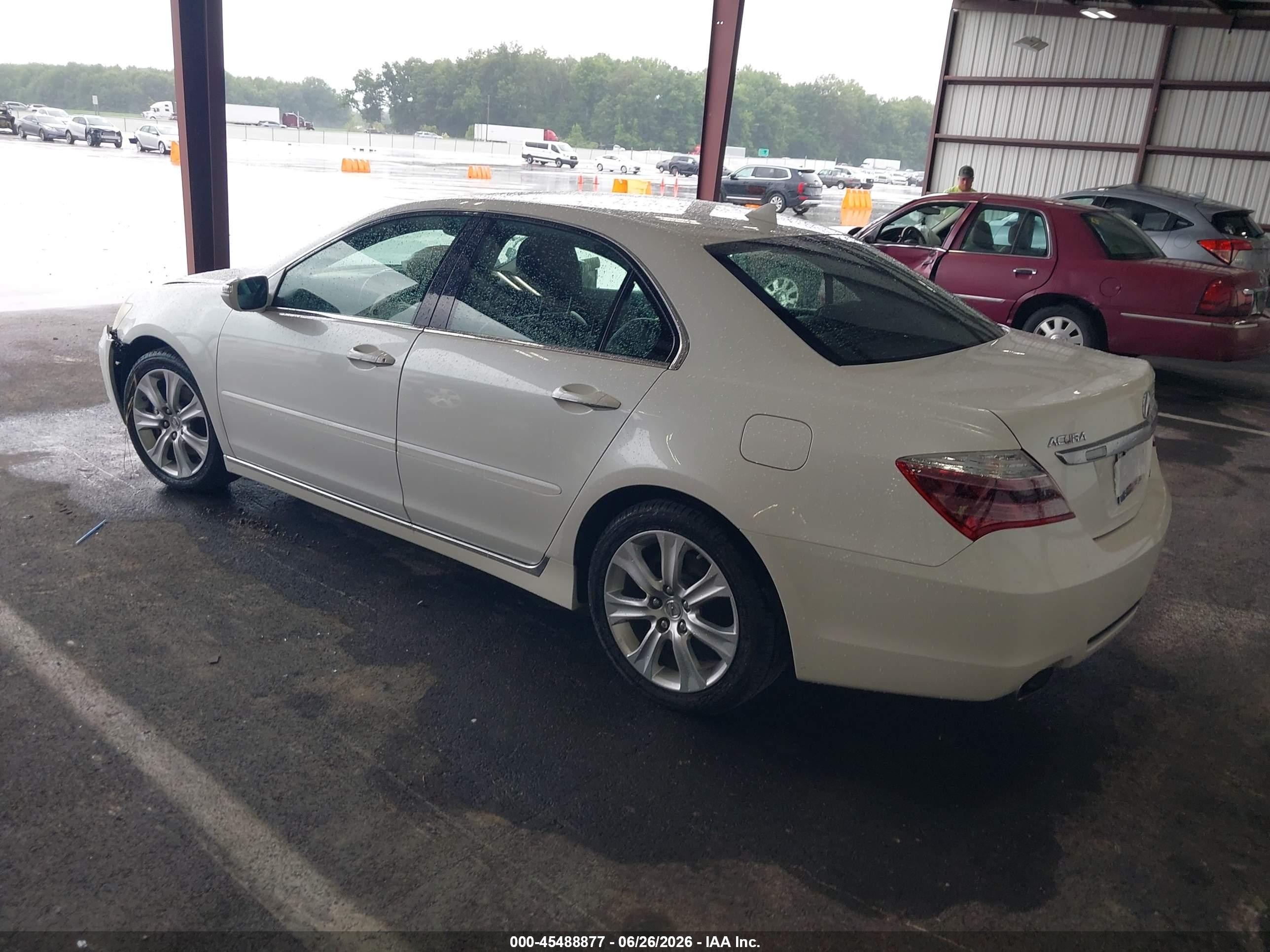 2010 Acura Rl 3.7 White vin: JH4KB2F65AC002187