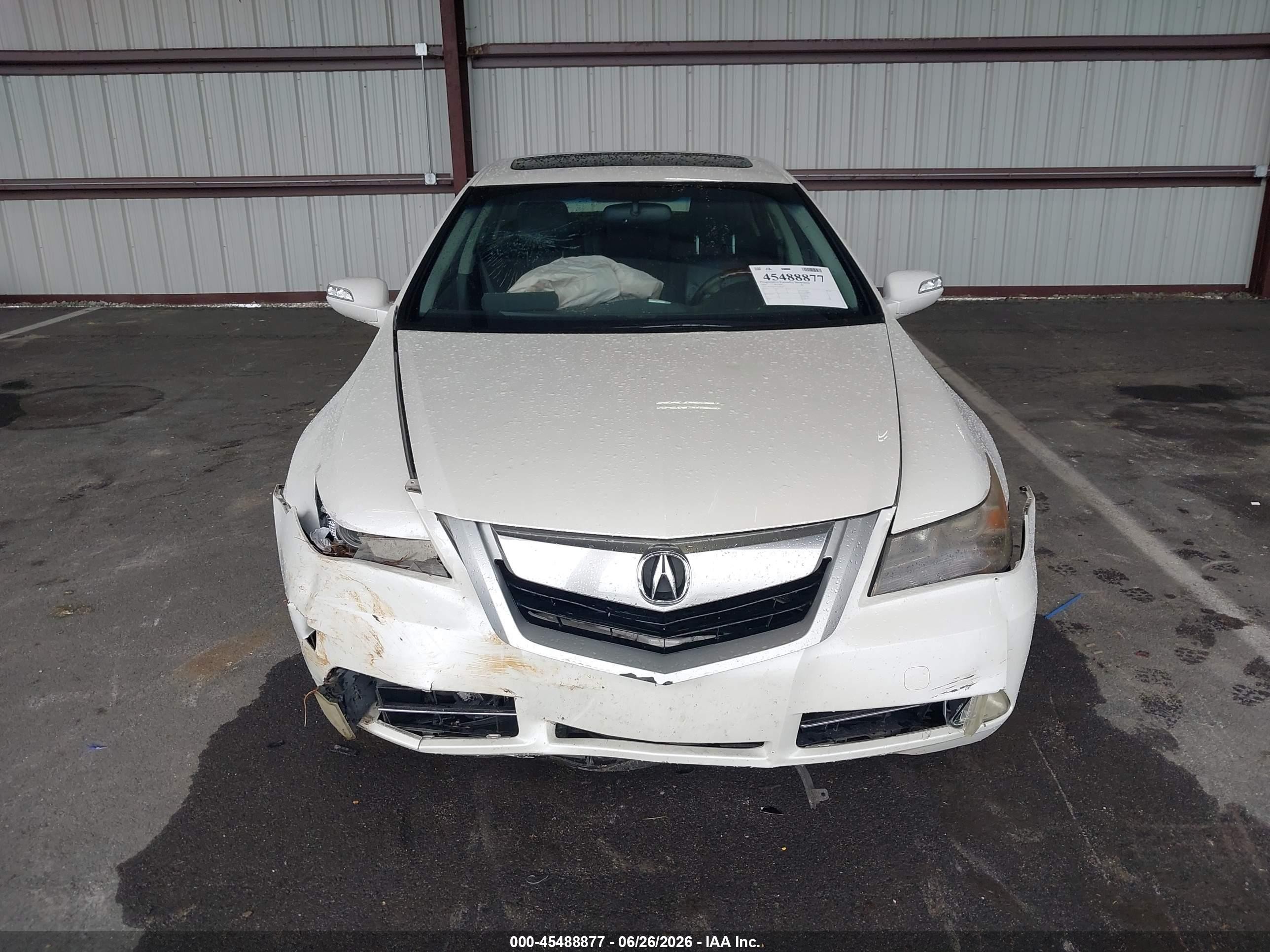 2010 Acura Rl 3.7 White vin: JH4KB2F65AC002187